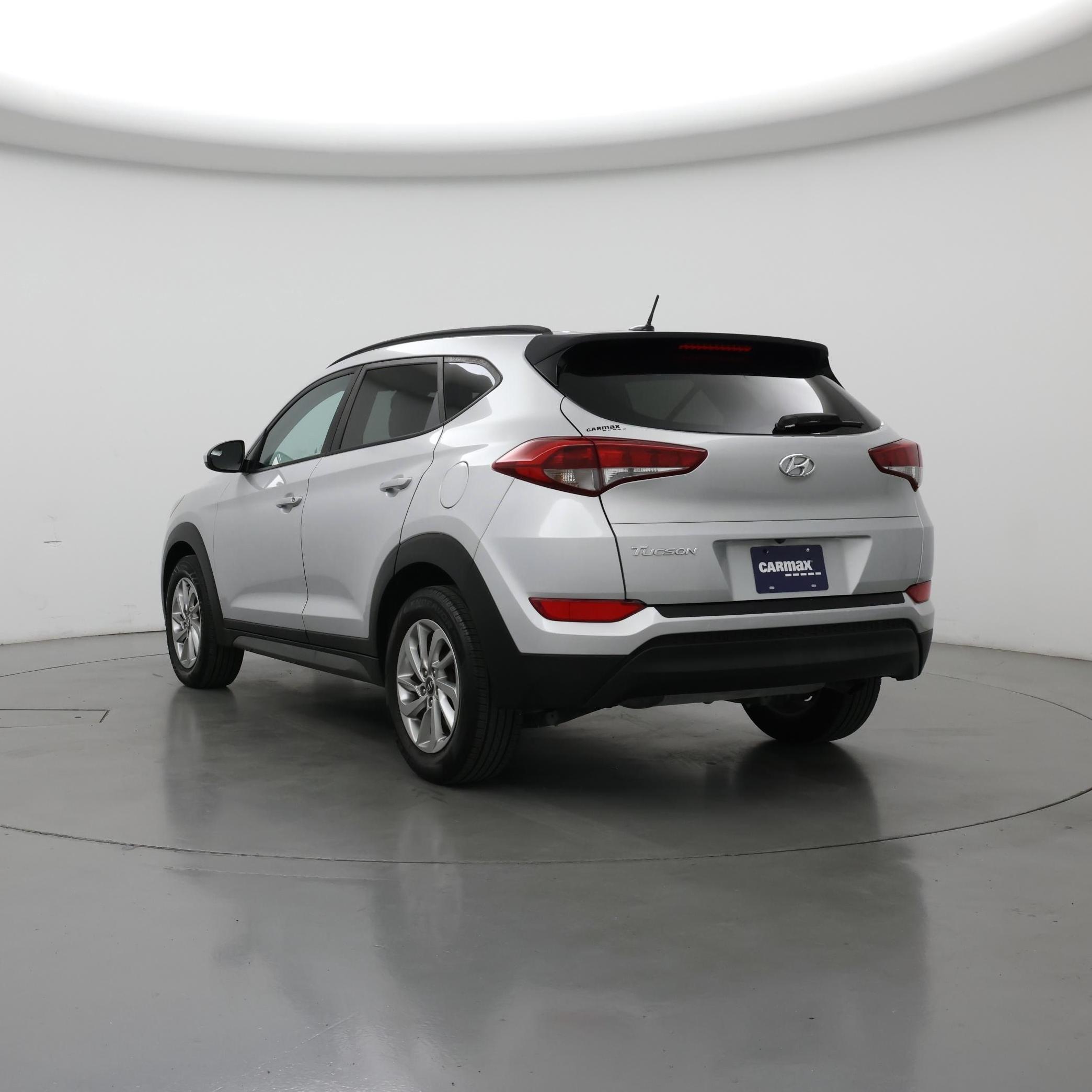 Thumbnail: 2016 Hyundai Tucson - 2