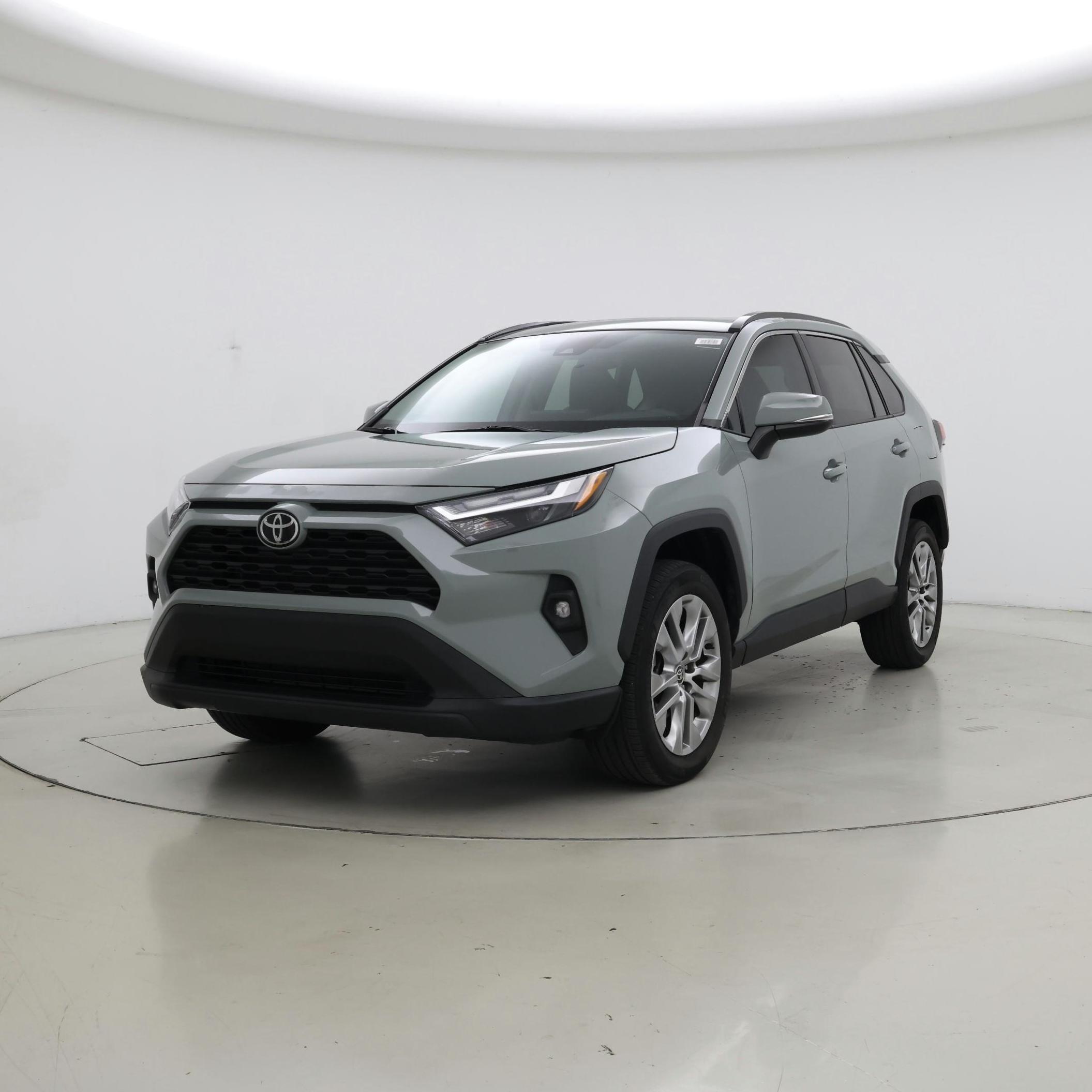 Thumbnail: 2022 Toyota RAV4 - 4
