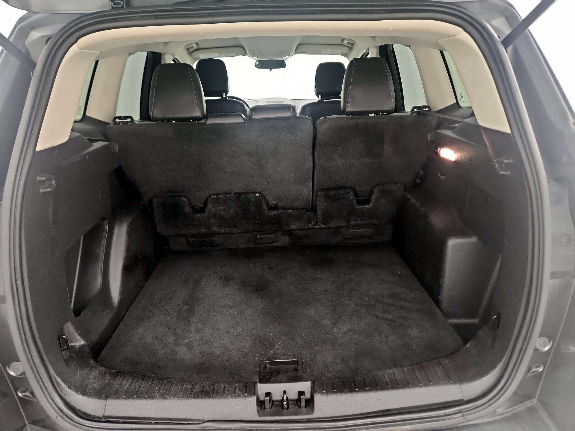 Thumbnail: 2019 Ford Escape - 20