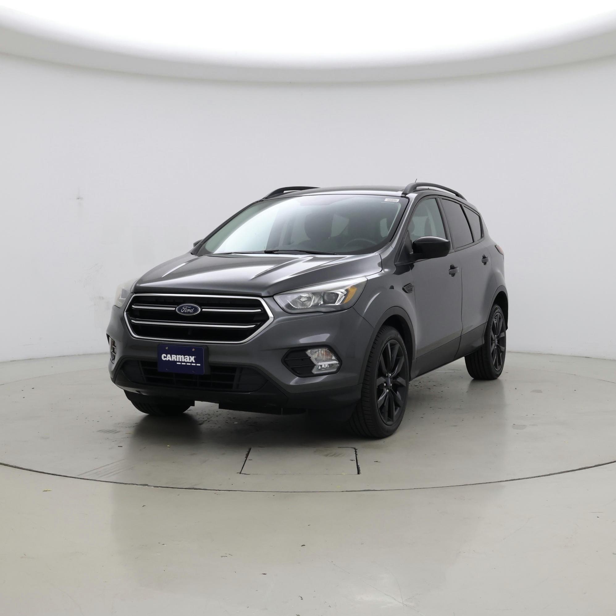 Thumbnail: 2019 Ford Escape - 4