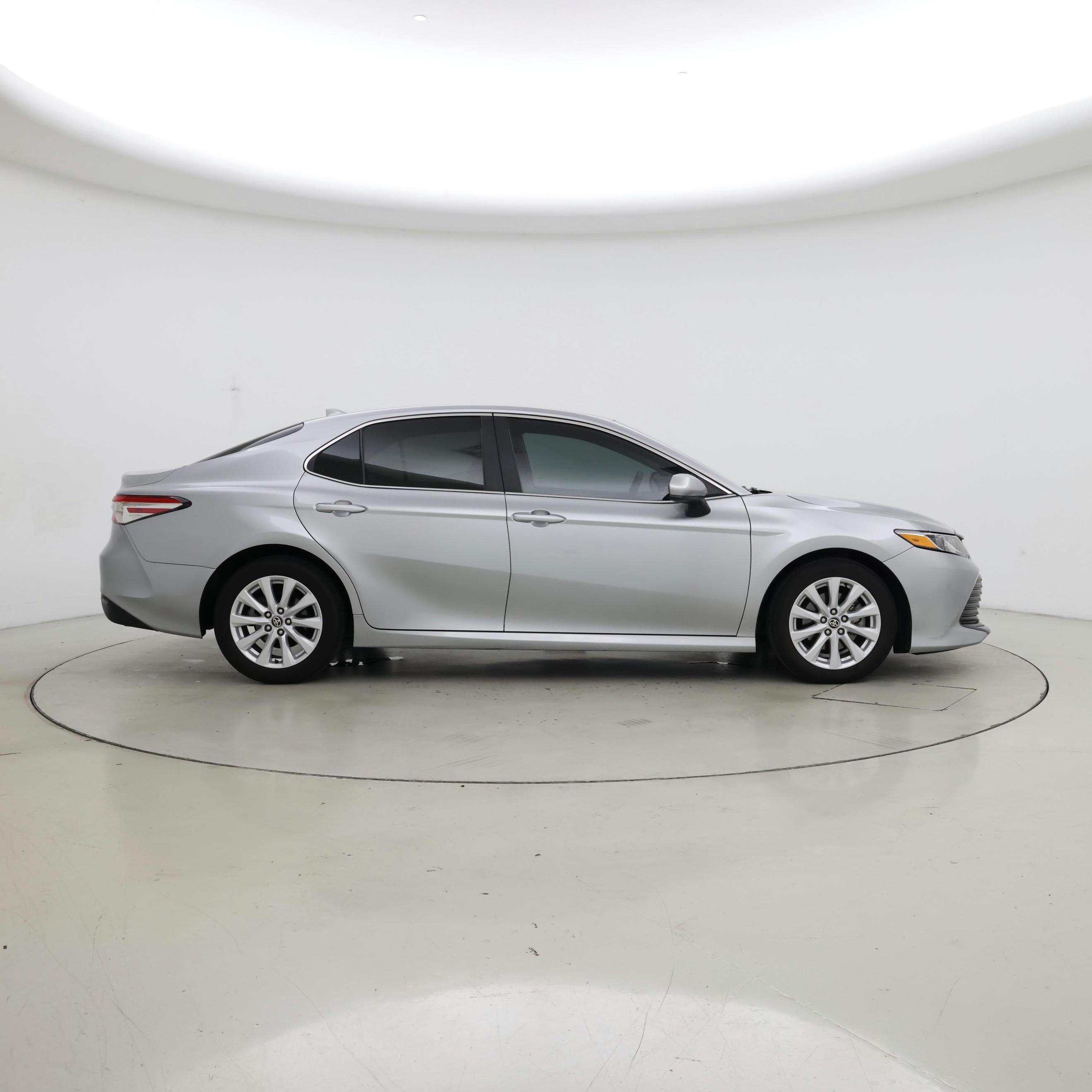 Thumbnail: 2020 Toyota Camry - 7