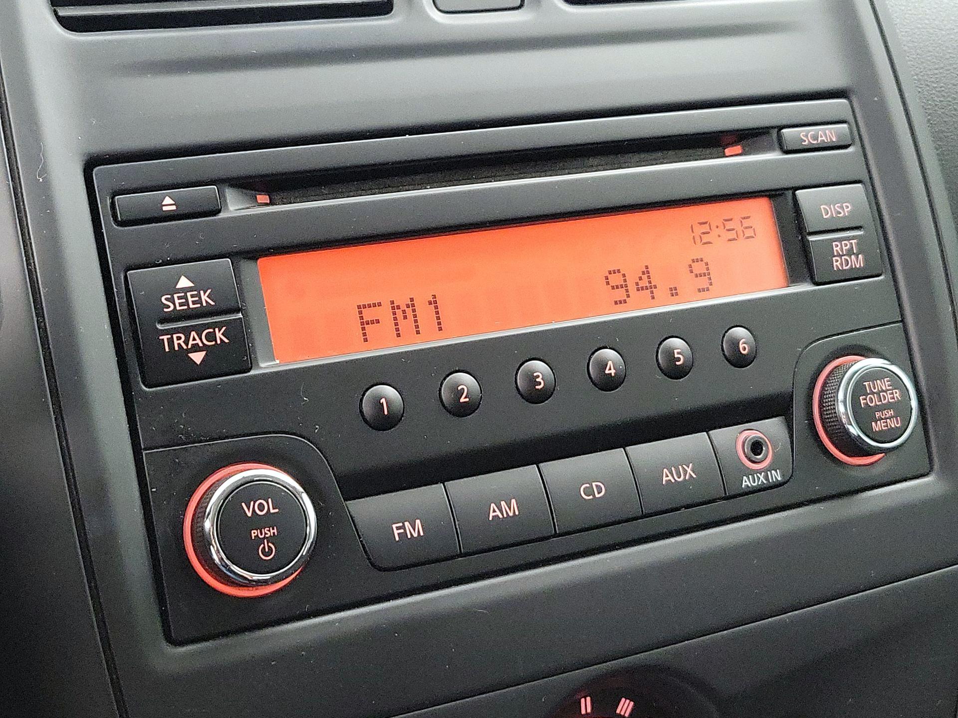 Thumbnail: 2016 Nissan Versa - 14