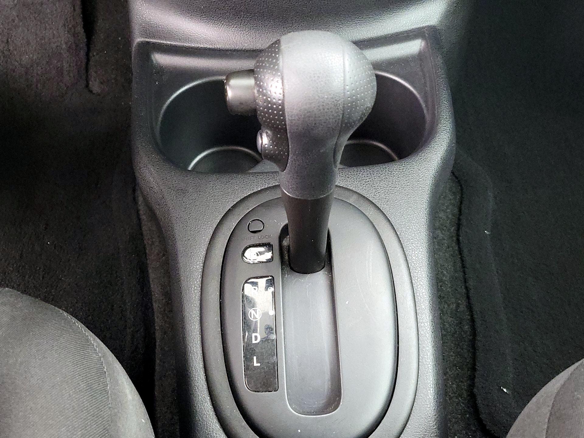 Thumbnail: 2016 Nissan Versa - 16