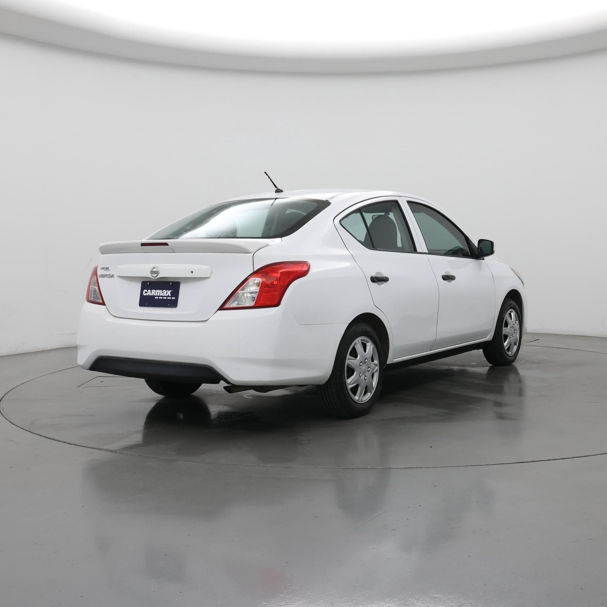 Thumbnail: 2016 Nissan Versa - 8