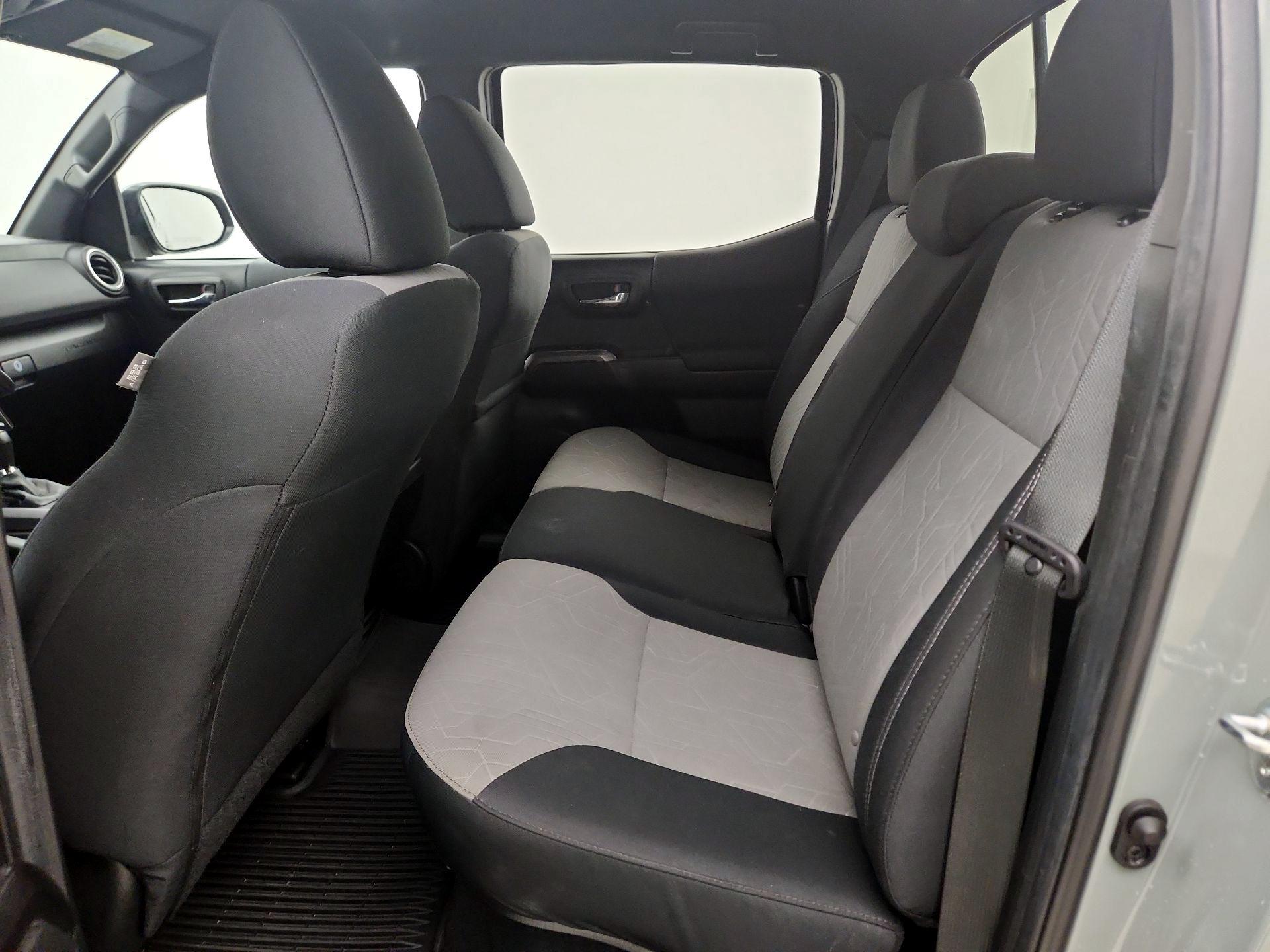 Thumbnail: 2022 Toyota Tacoma - 20