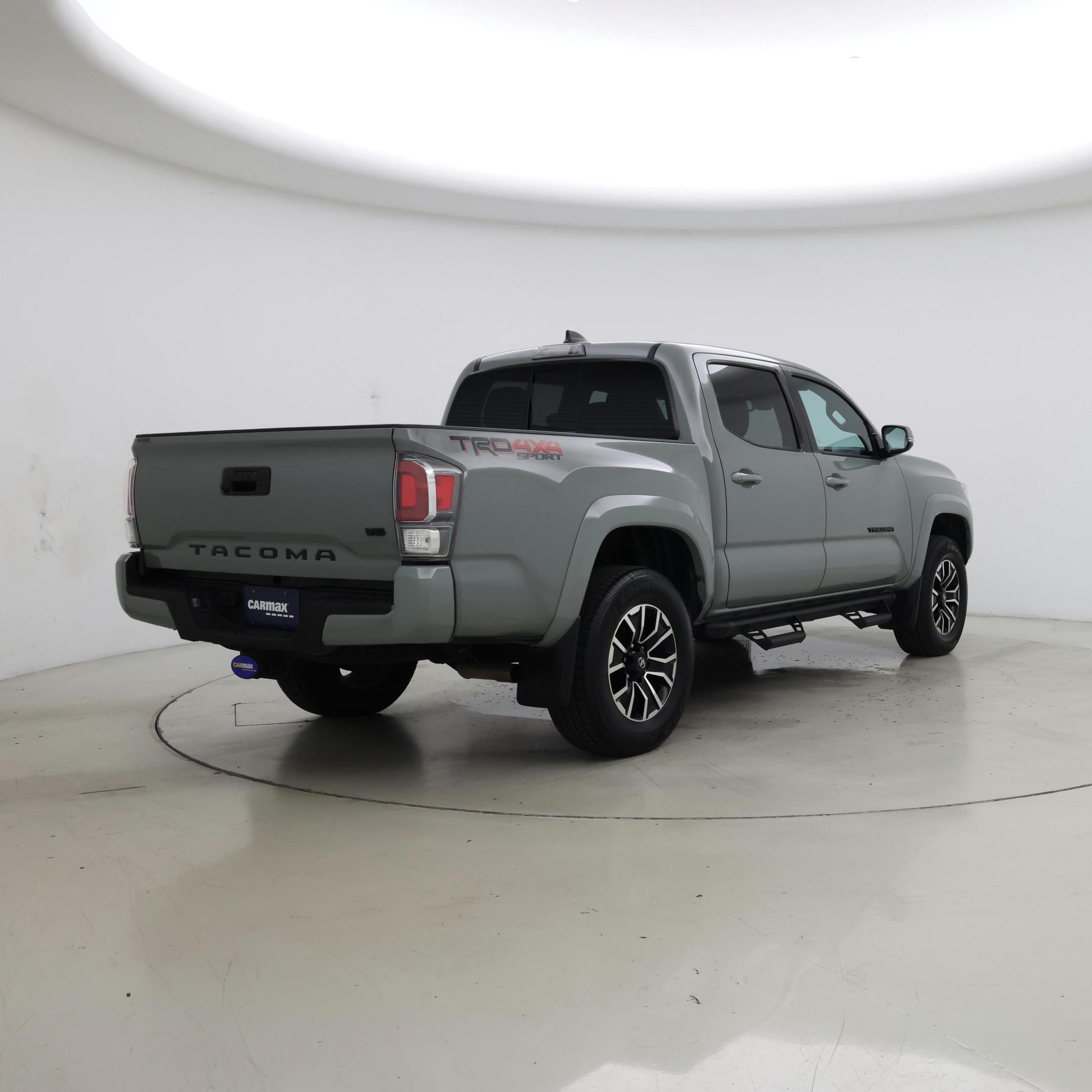 Thumbnail: 2022 Toyota Tacoma - 8