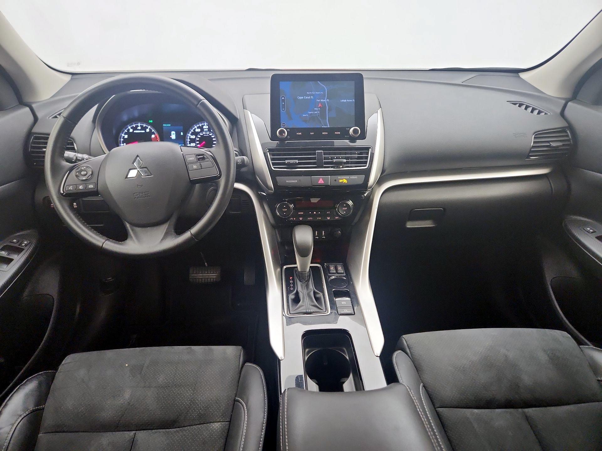 Thumbnail: 2022 Mitsubishi Eclipse Cross - 9