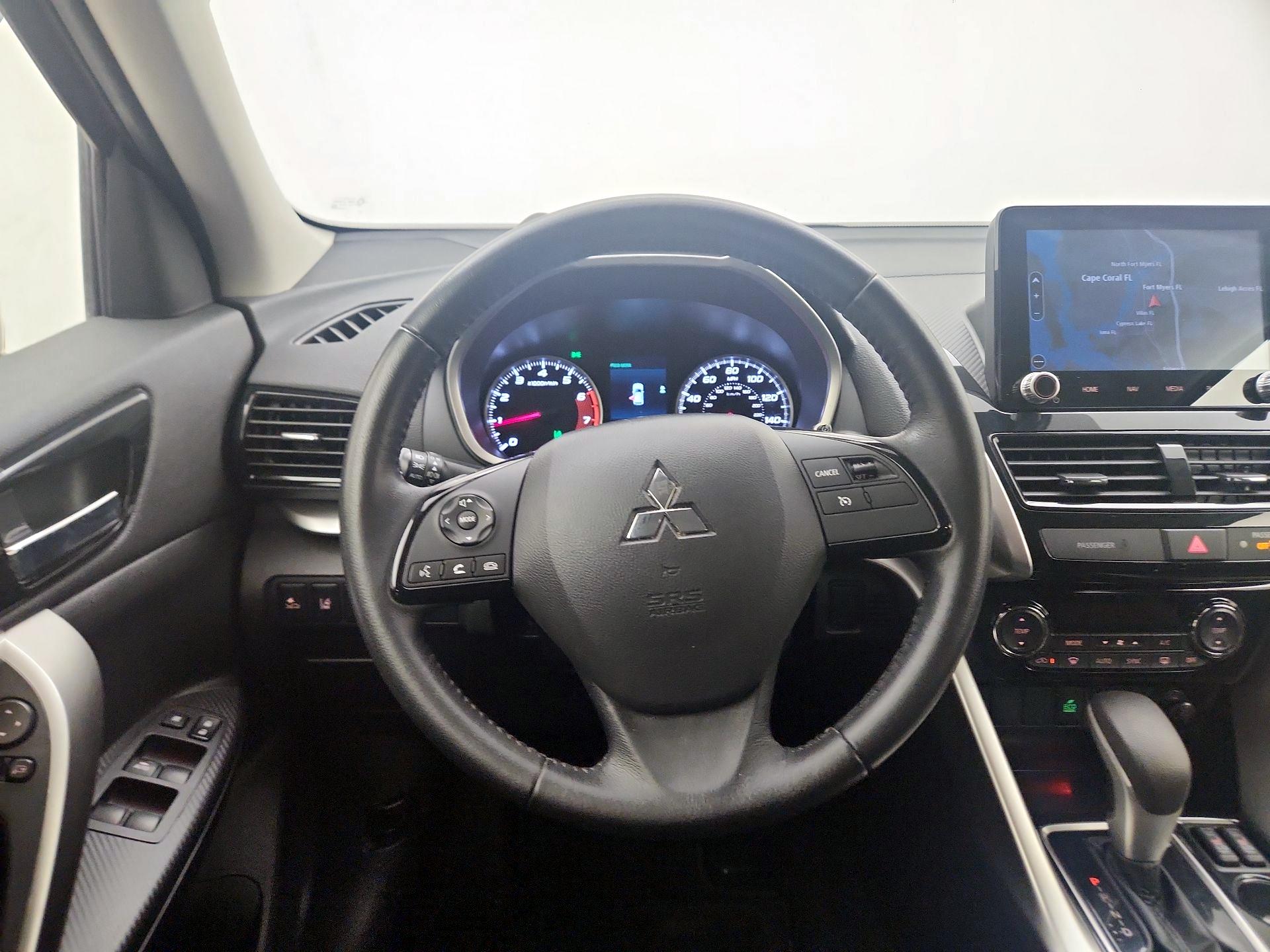 Thumbnail: 2022 Mitsubishi Eclipse Cross - 10