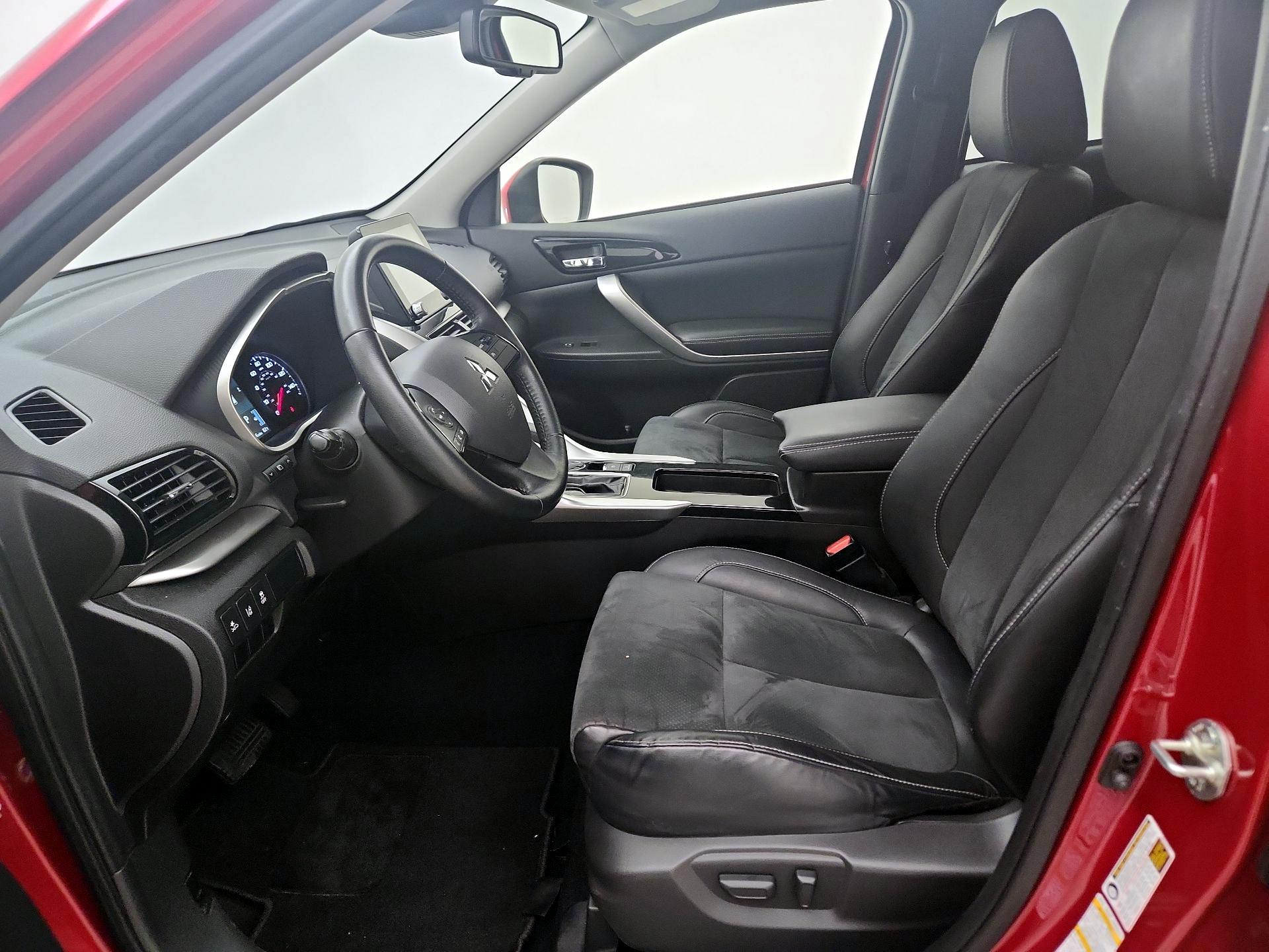 Thumbnail: 2022 Mitsubishi Eclipse Cross - 11