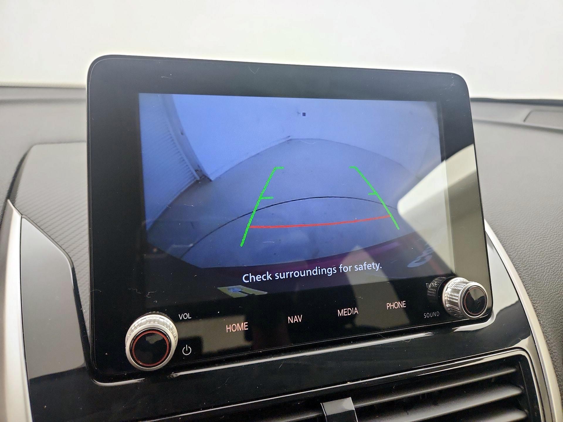 Thumbnail: 2022 Mitsubishi Eclipse Cross - 15