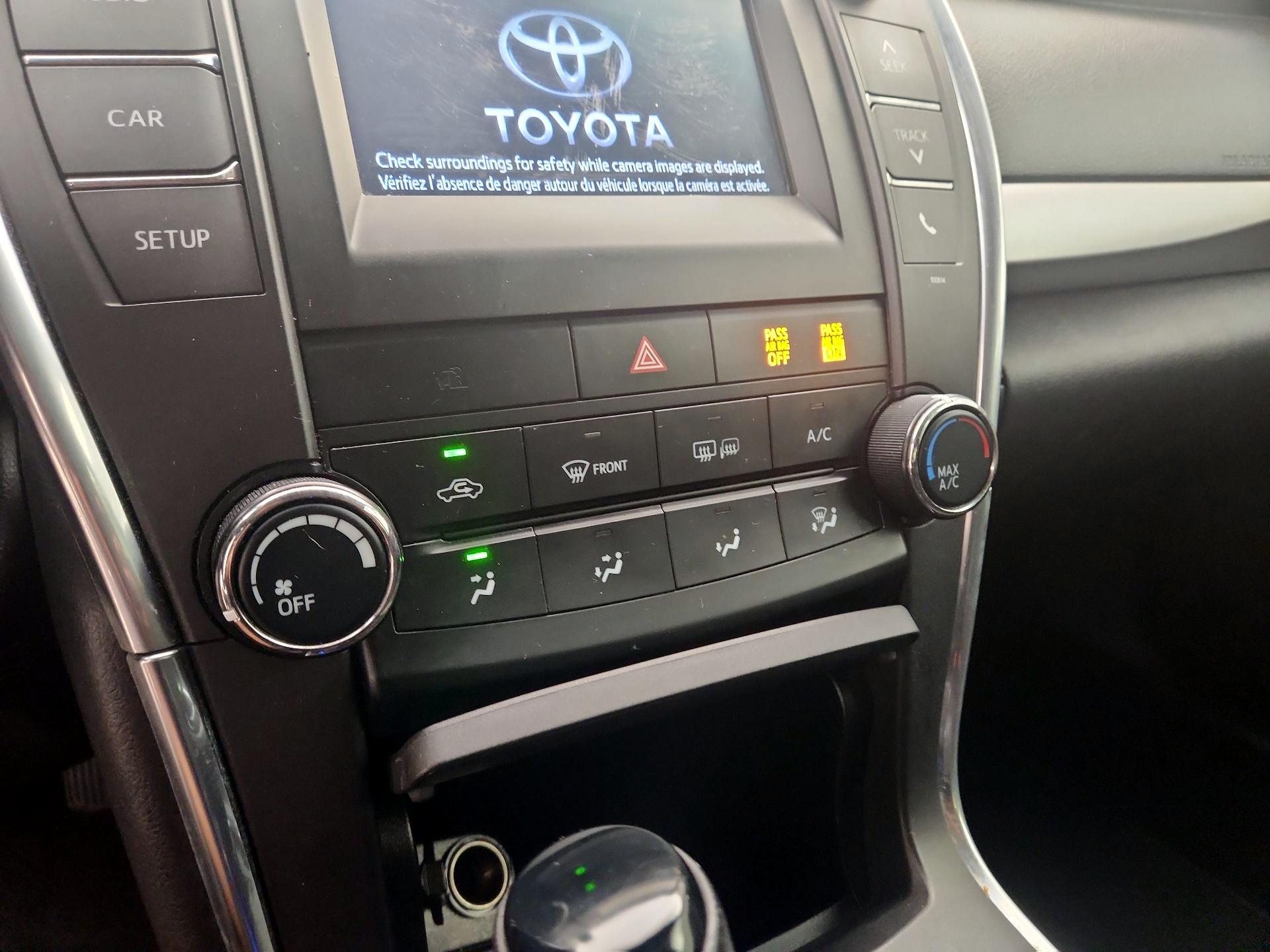 Thumbnail: 2017 Toyota Camry - 16