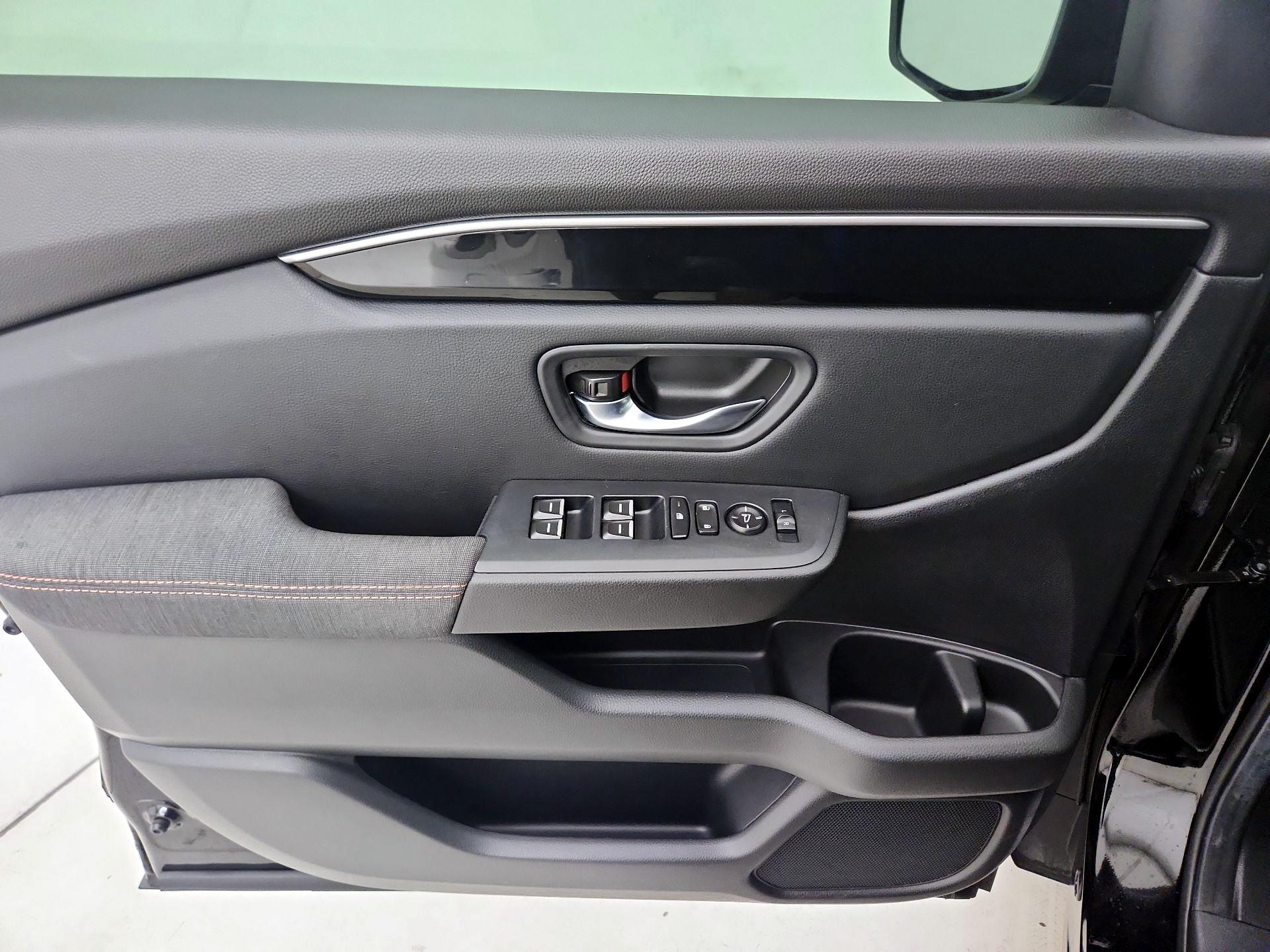 Thumbnail: 2025 Honda Pilot - 12