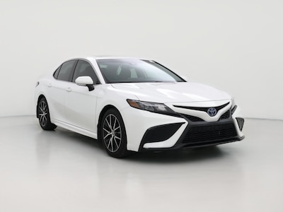 2022 Toyota Camry Hybrid SE