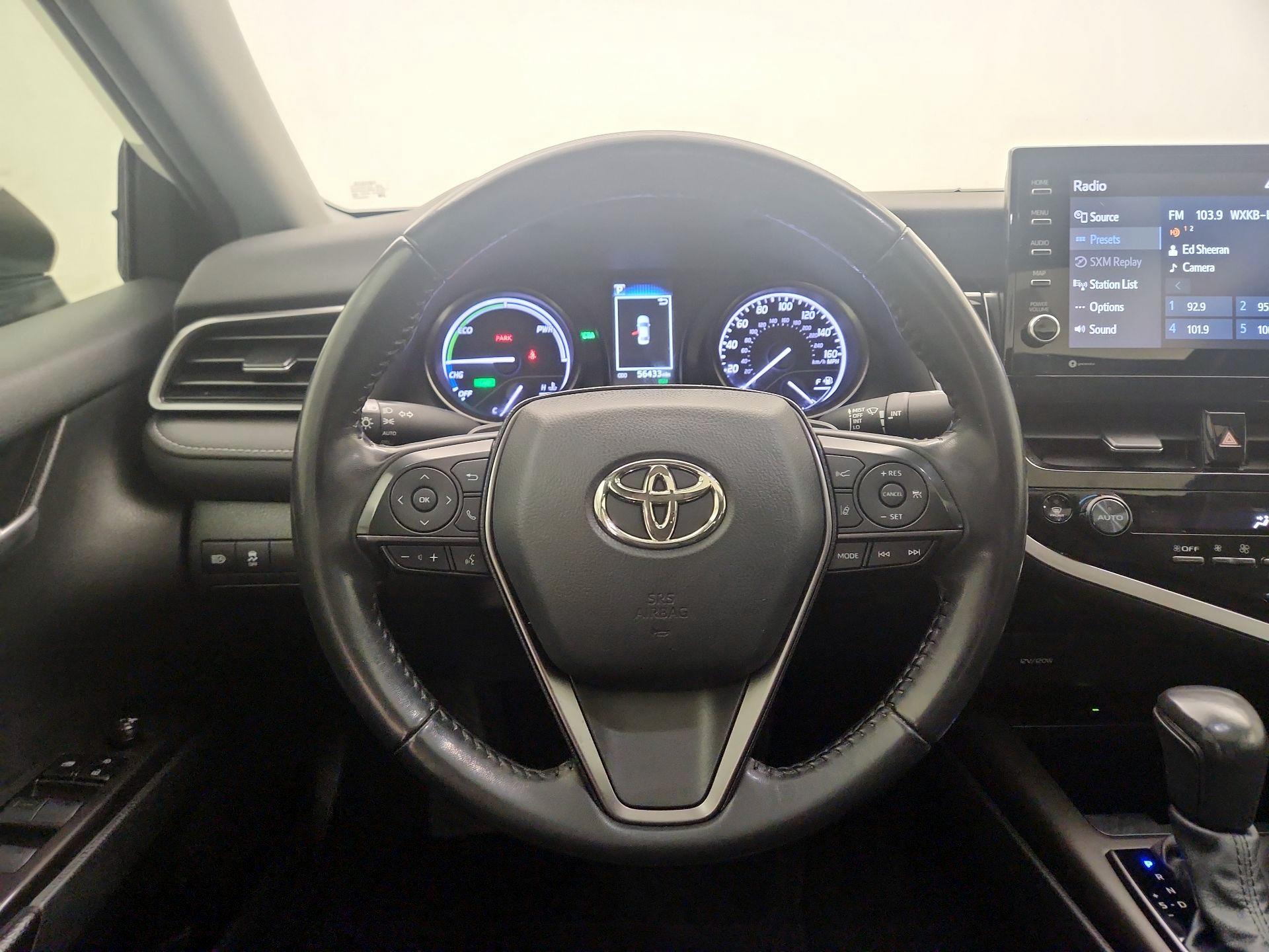 Thumbnail: 2022 Toyota Camry - 10