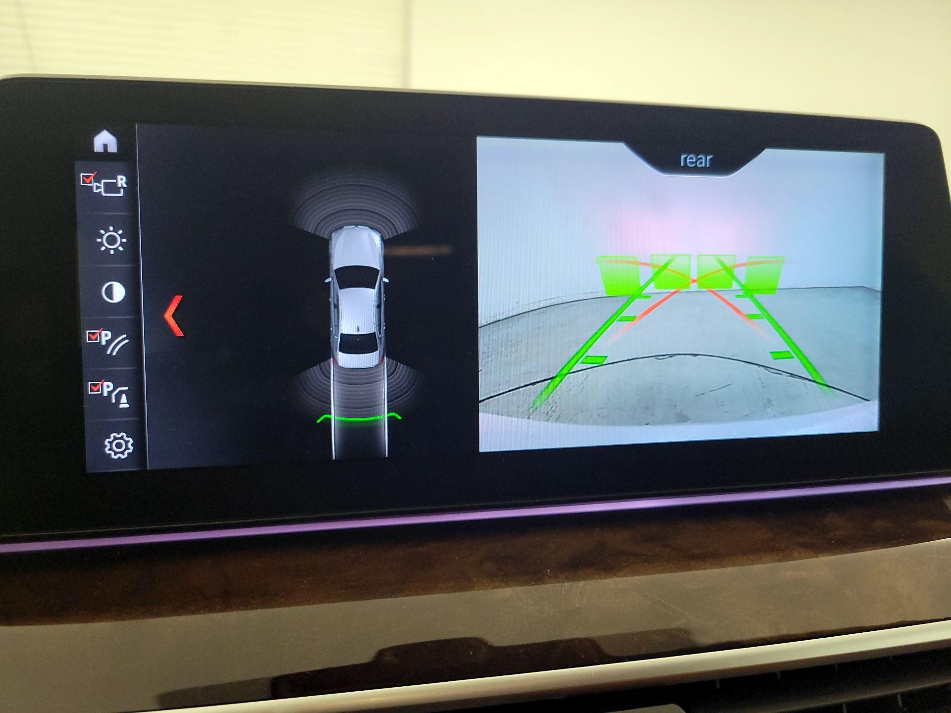 Thumbnail: 2018 BMW 5 Series - 15