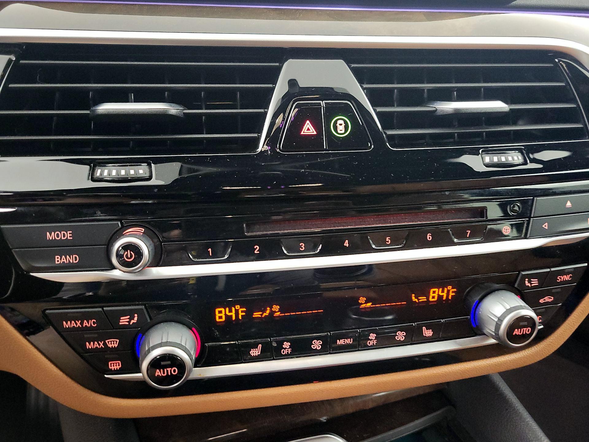 Thumbnail: 2018 BMW 5 Series - 17