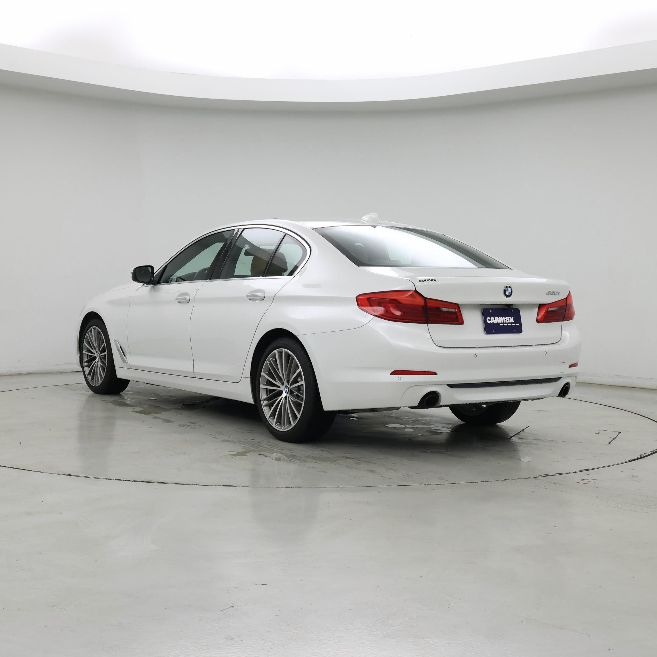 Thumbnail: 2018 BMW 5 Series - 2