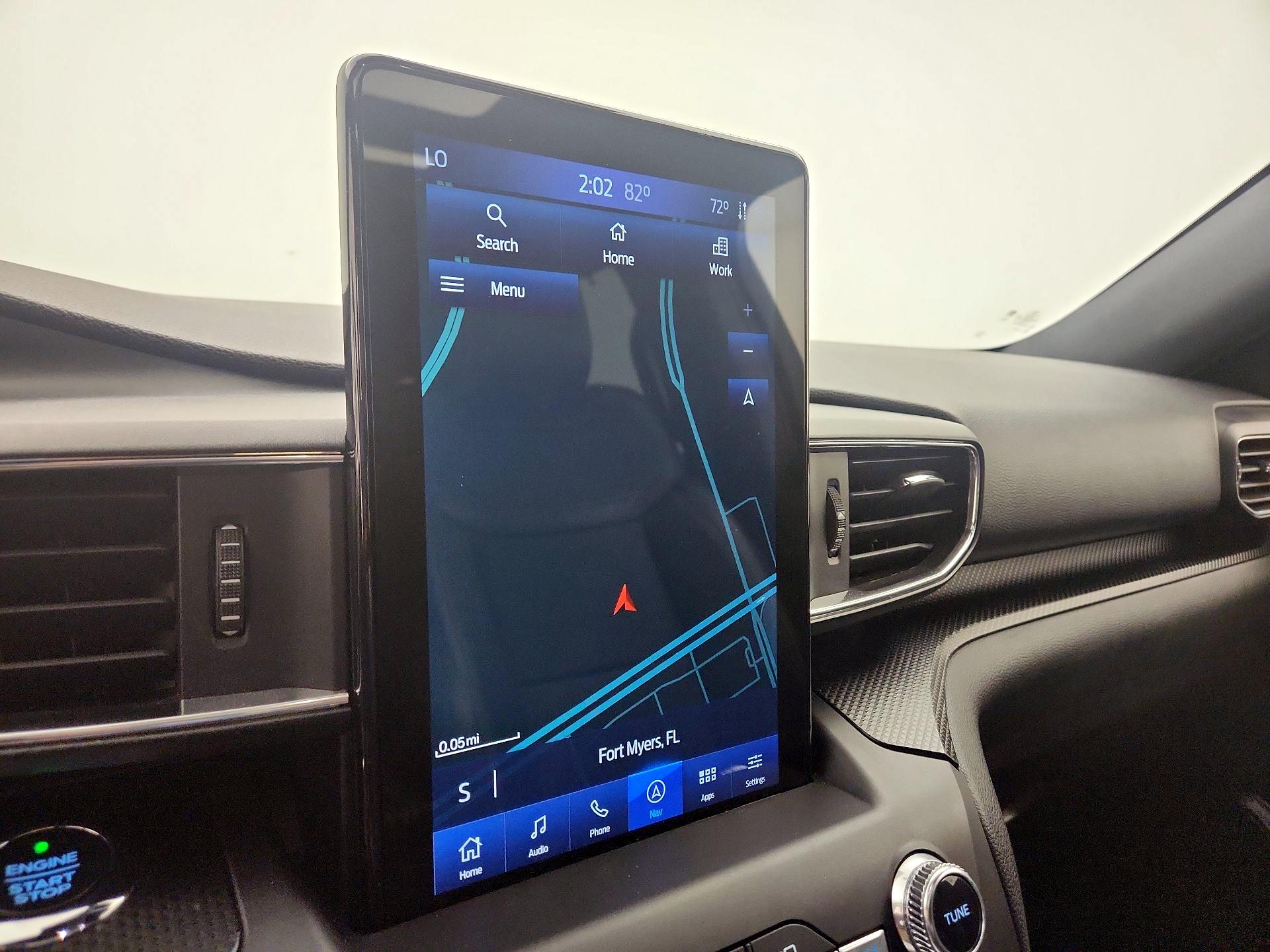 Thumbnail: 2020 Ford Explorer - 14