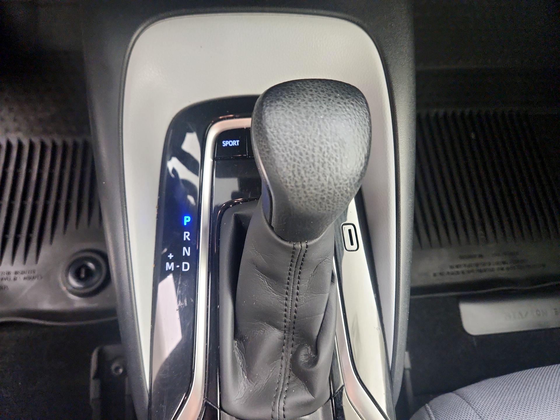 Thumbnail: 2022 Toyota Corolla - 17