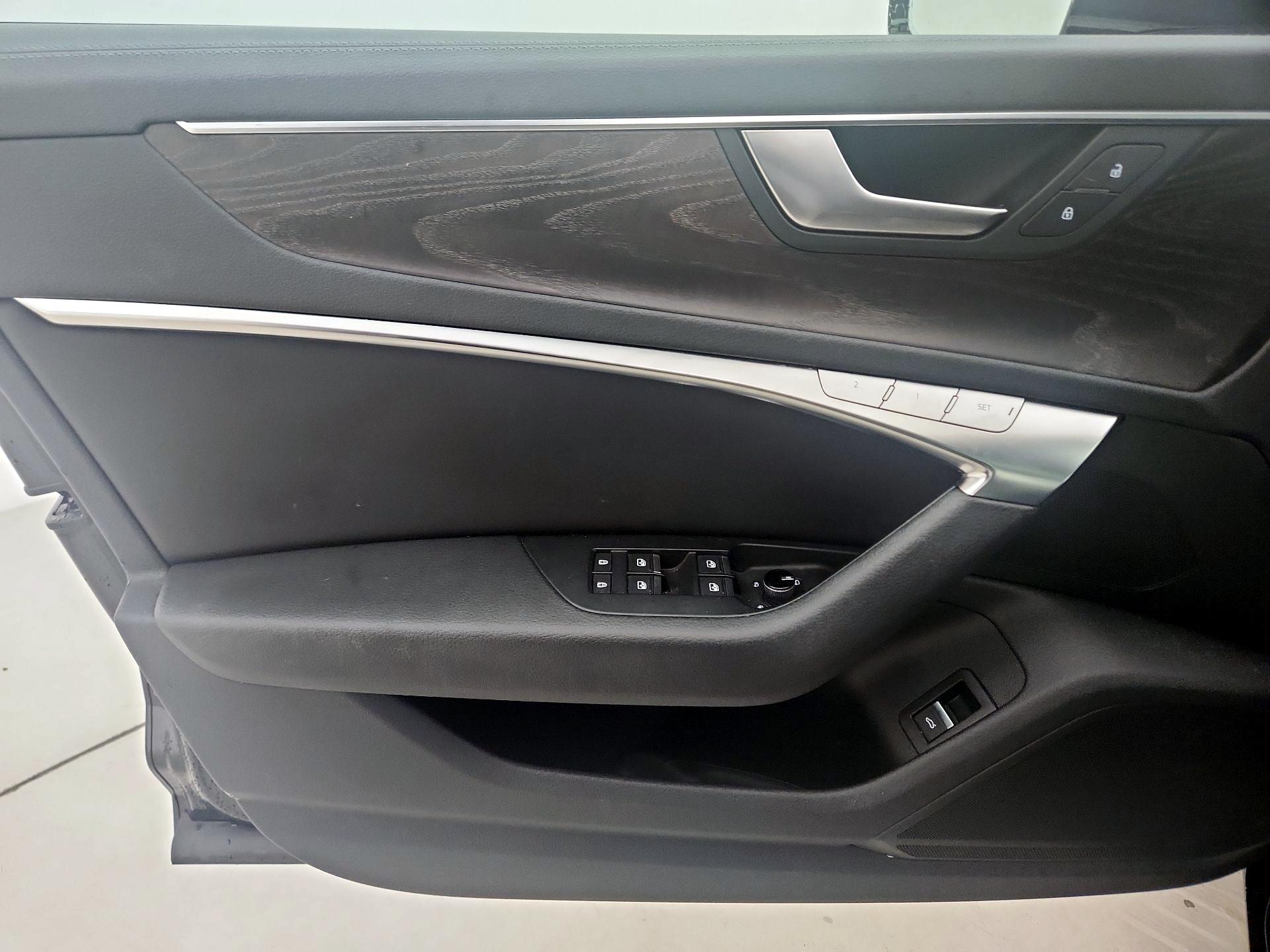 Thumbnail: 2021 Audi A6 - 12