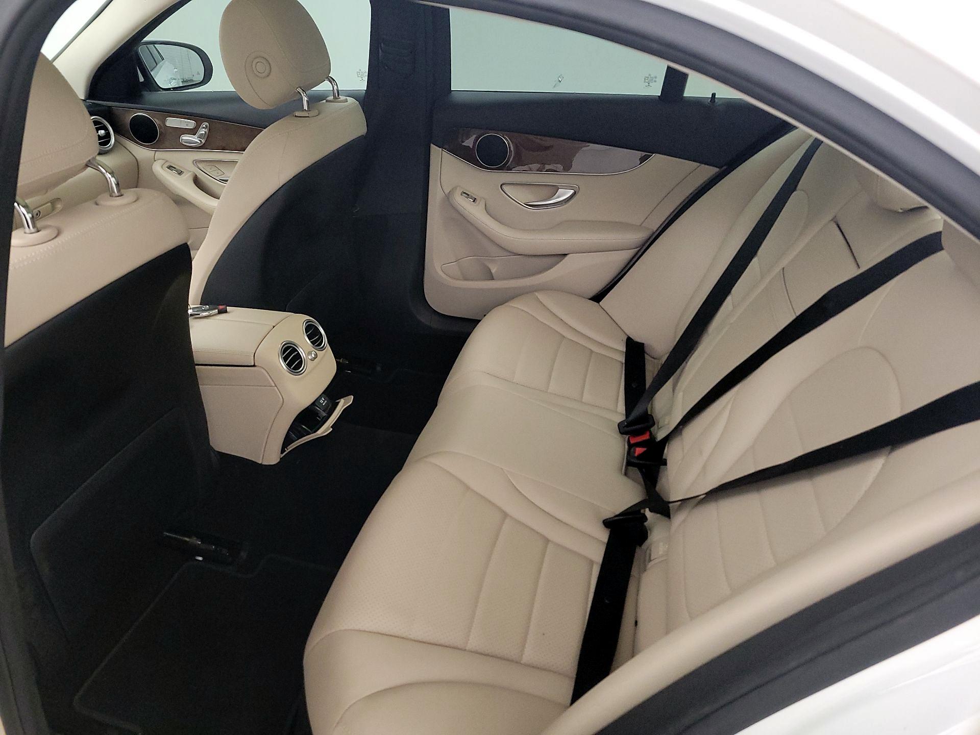 Thumbnail: 2017 Mercedes-Benz C-Class - 20