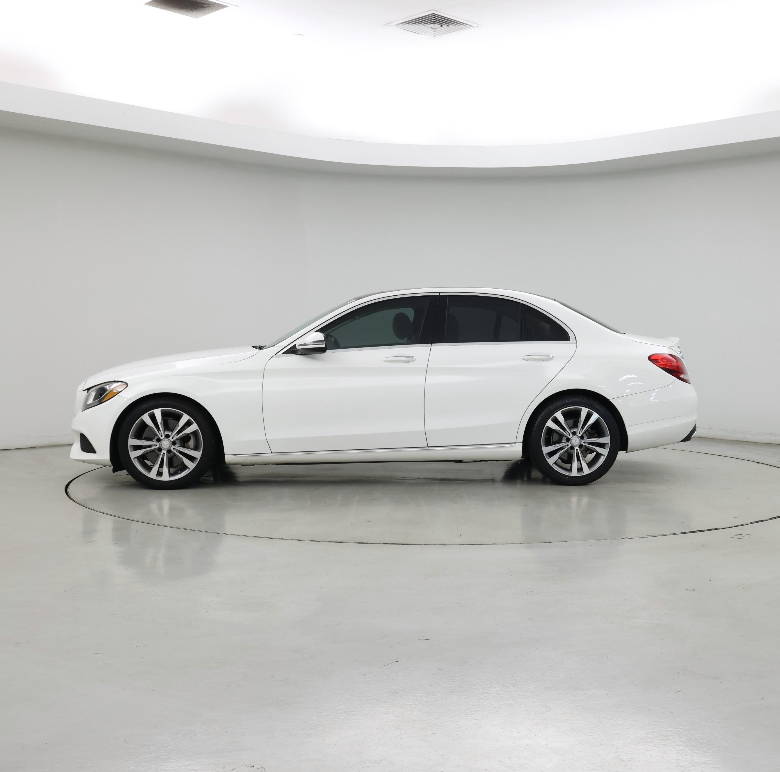 Thumbnail: 2017 Mercedes-Benz C-Class - 3