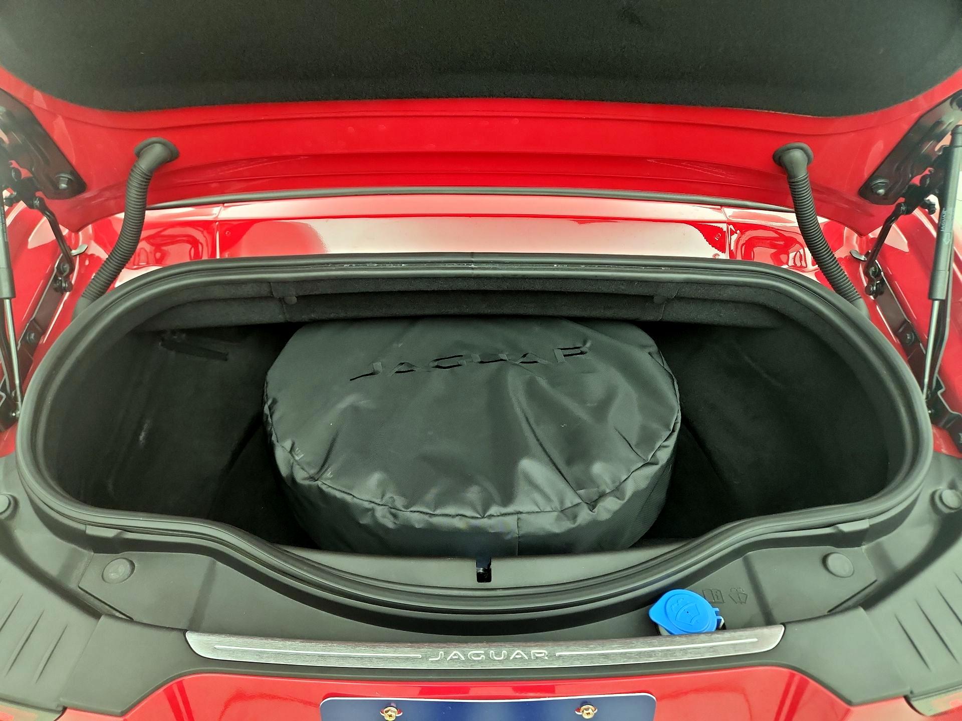 Thumbnail: 2019 Jaguar F-Type - 20