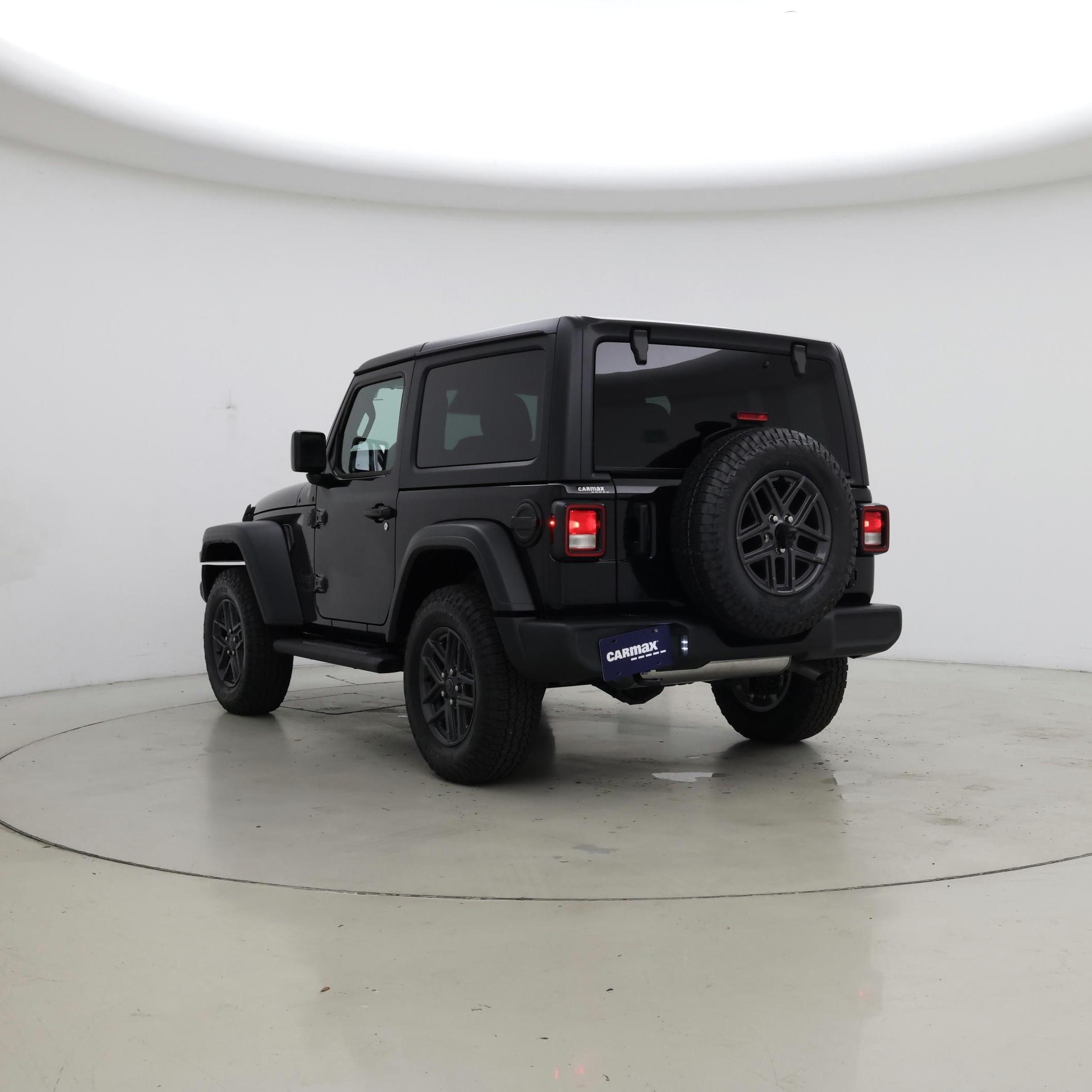 Thumbnail: 2025 Jeep Wrangler - 2