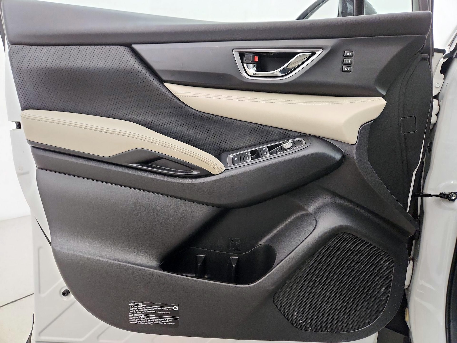2023 Subaru Ascent Limited - Photo 13