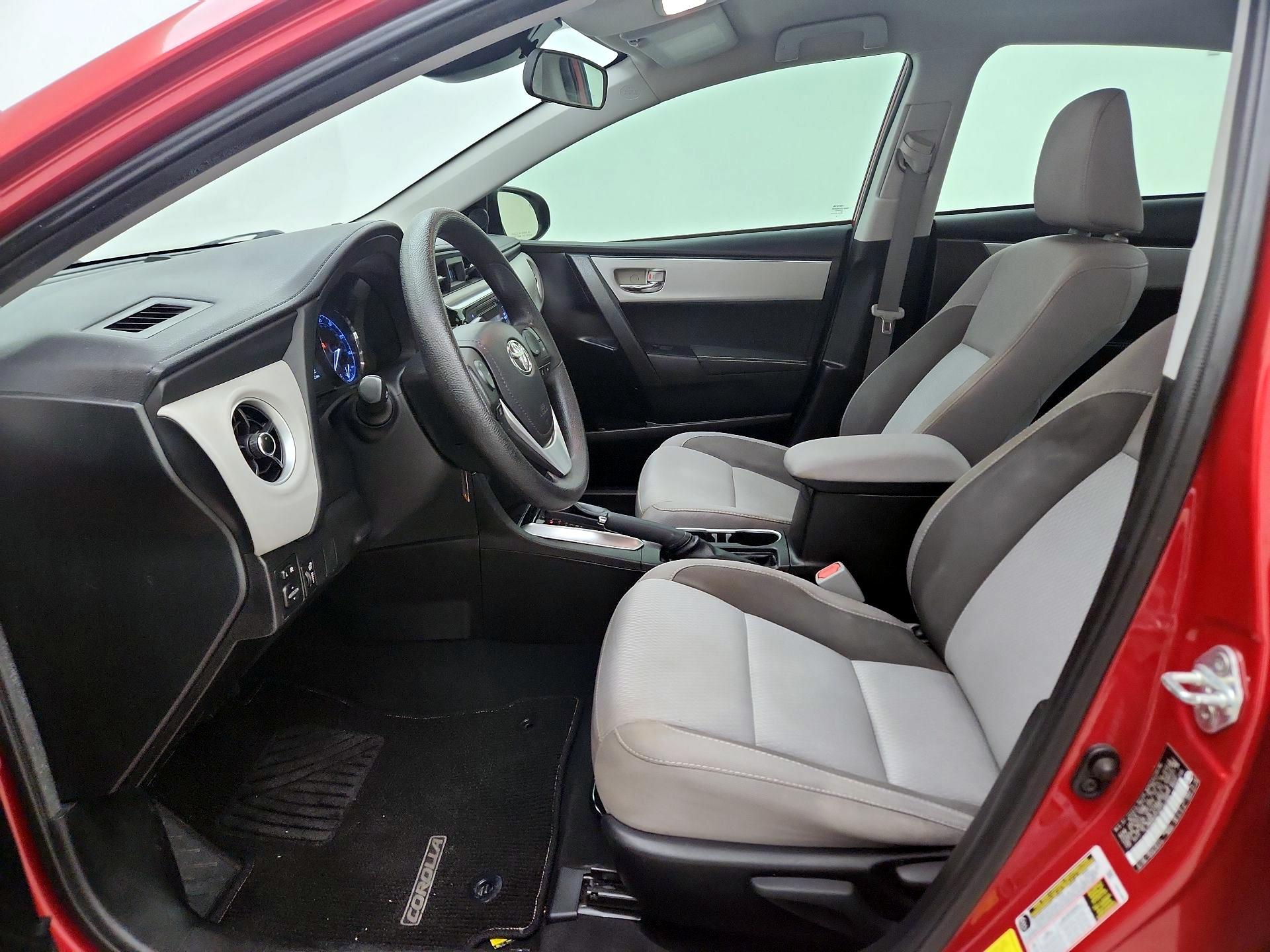 Thumbnail: 2017 Toyota Corolla - 11