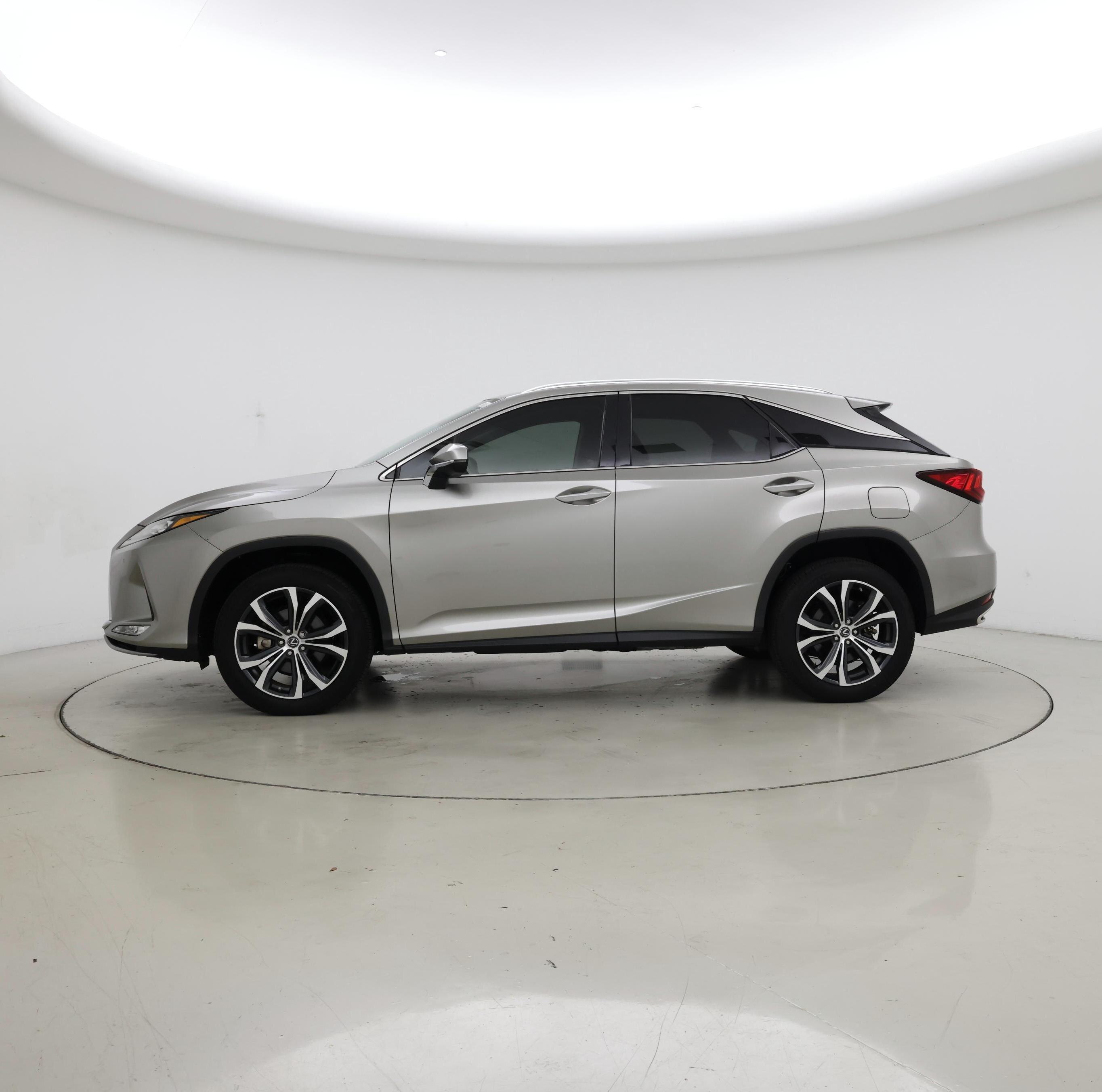 Thumbnail: 2022 Lexus RX - 3