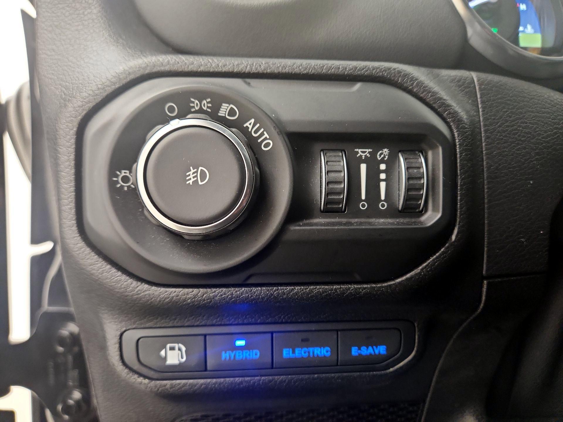 Thumbnail: 2021 Jeep Wrangler - 13