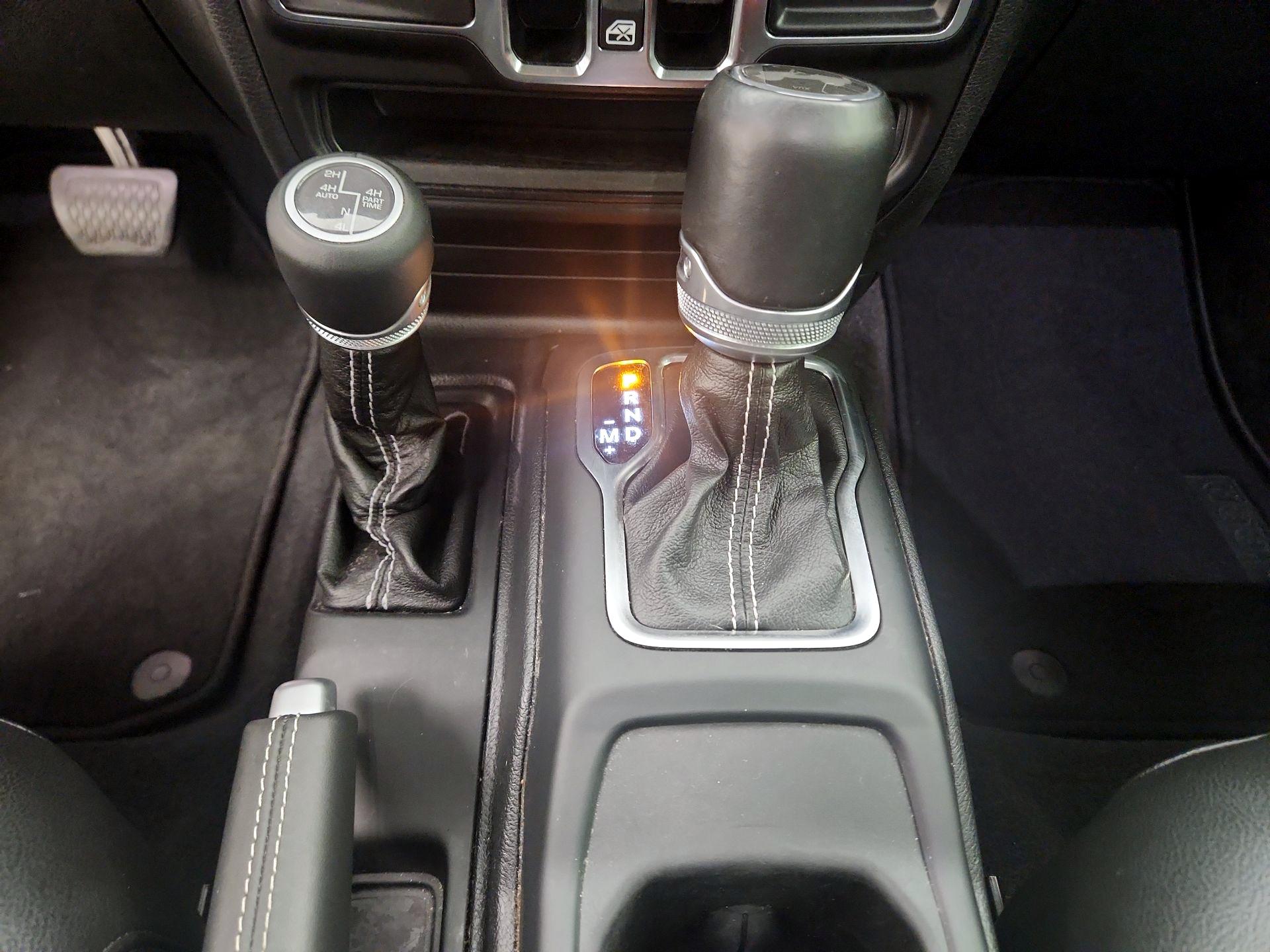 Thumbnail: 2021 Jeep Wrangler - 18