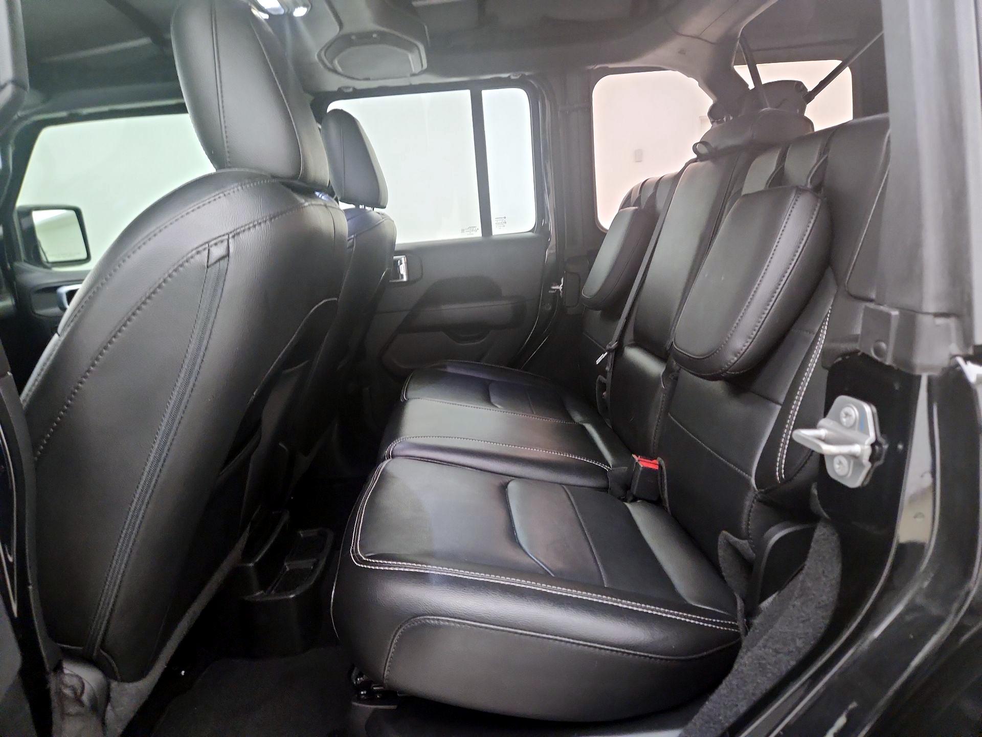 Thumbnail: 2021 Jeep Wrangler - 20