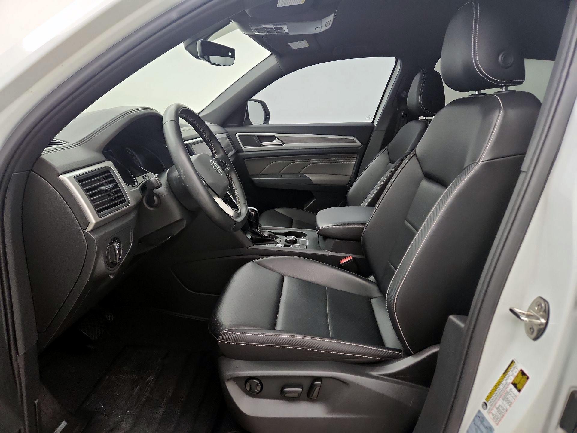 Thumbnail: 2021 Volkswagen Atlas - 11