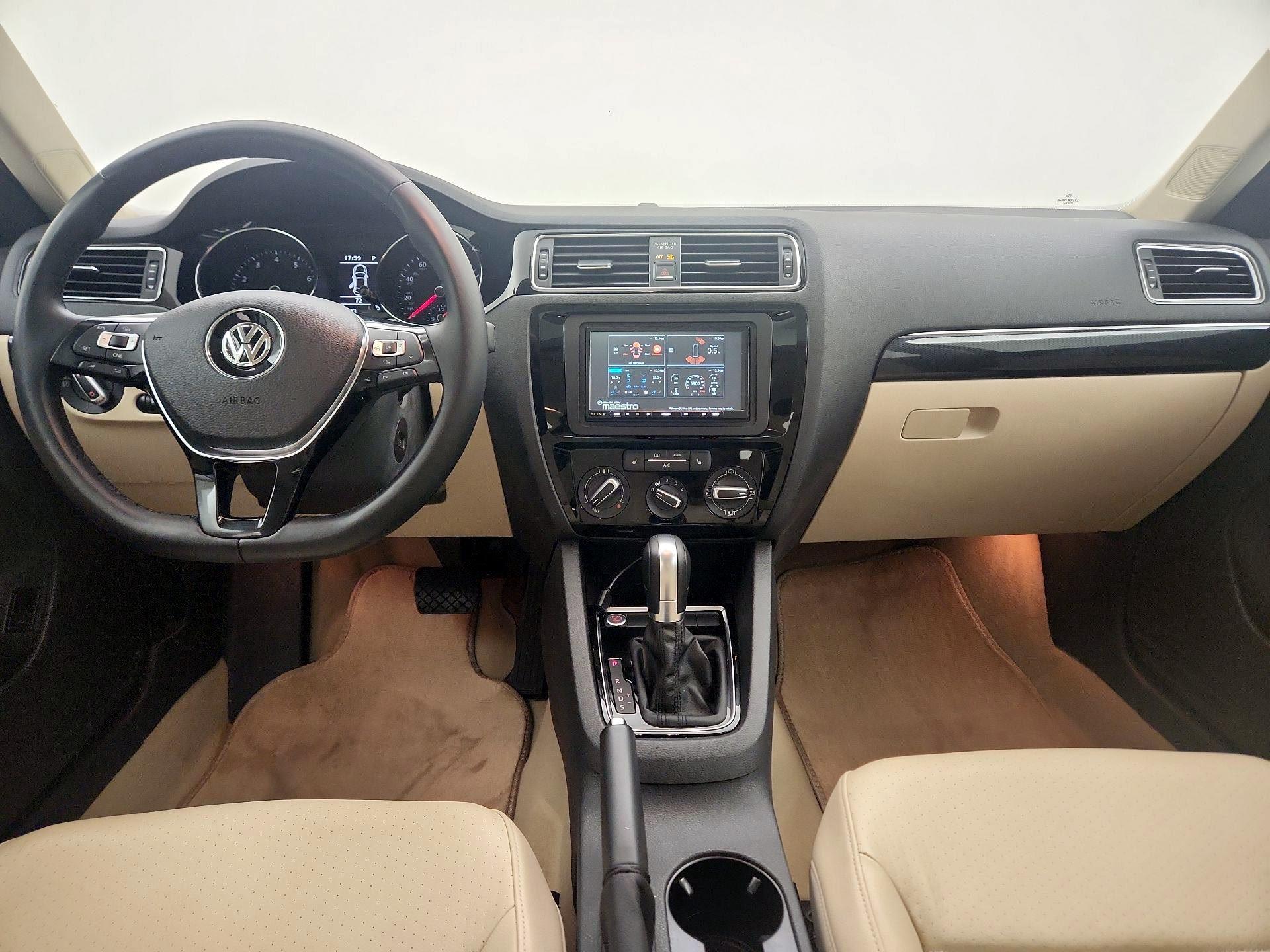 Thumbnail: 2016 Volkswagen Jetta - 9