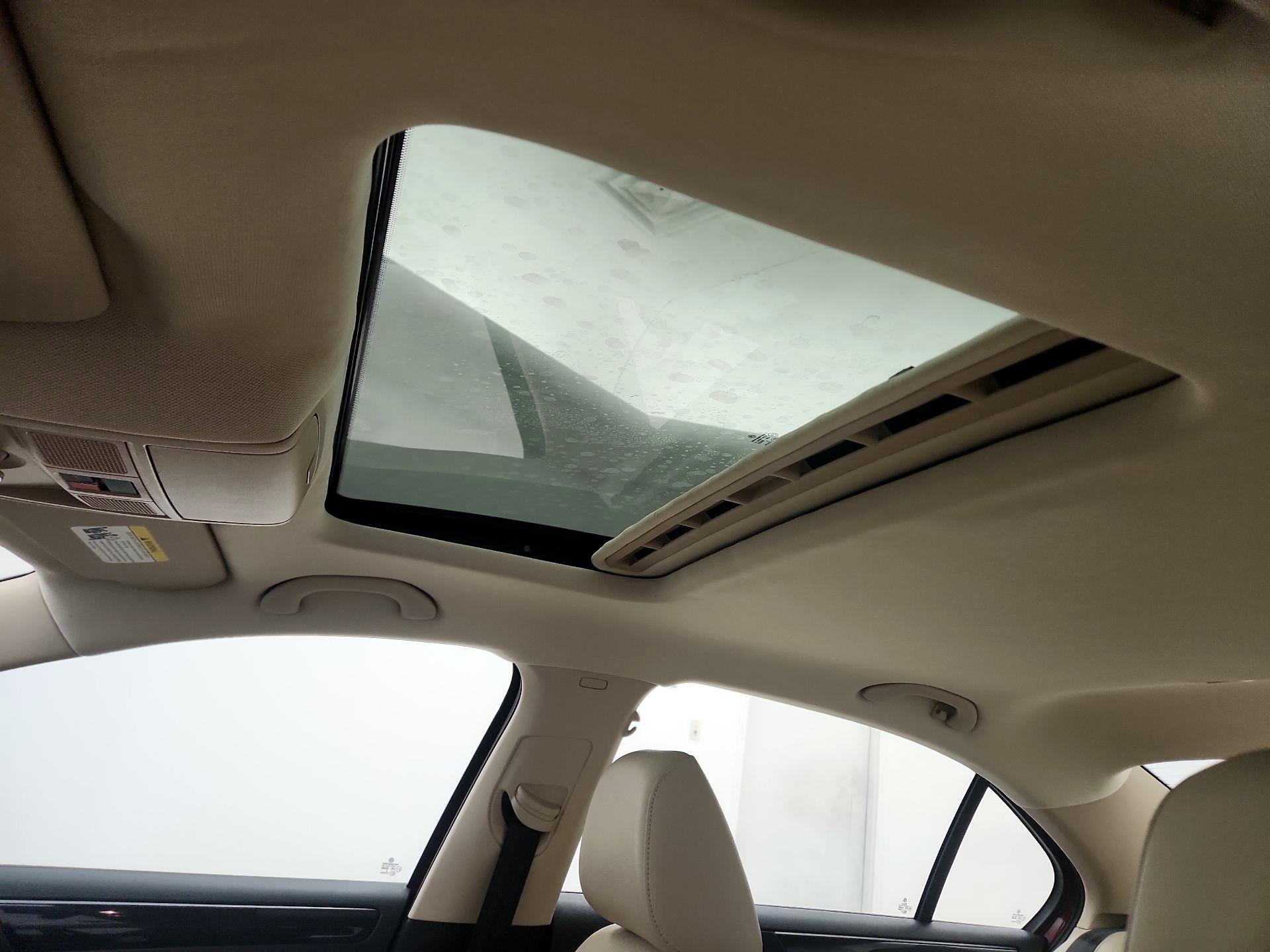 Thumbnail: 2016 Volkswagen Jetta - 19