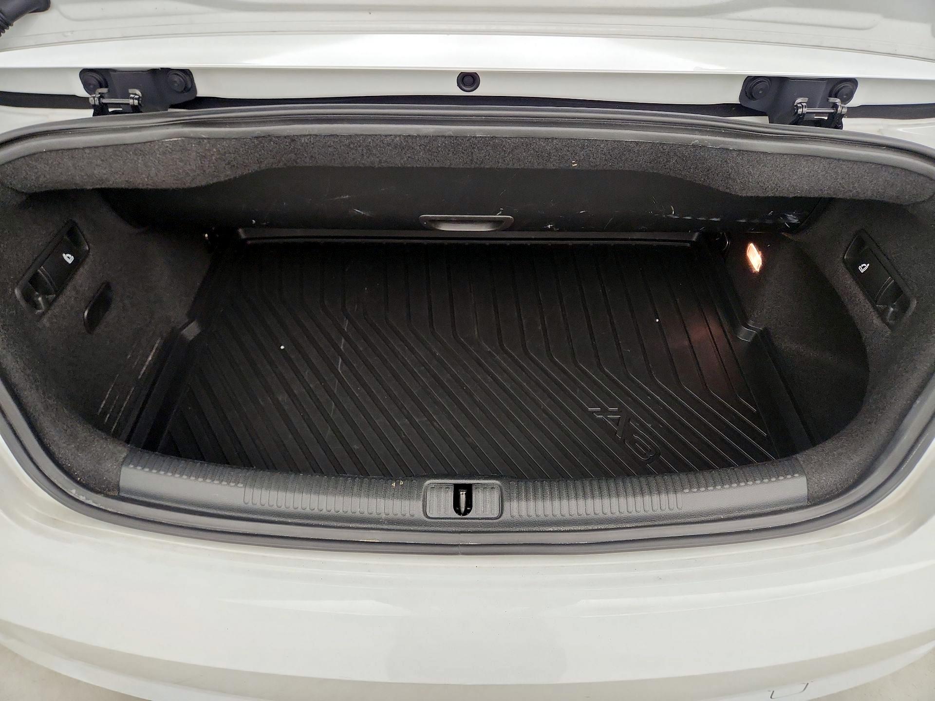 Thumbnail: 2017 Audi A3 - 19