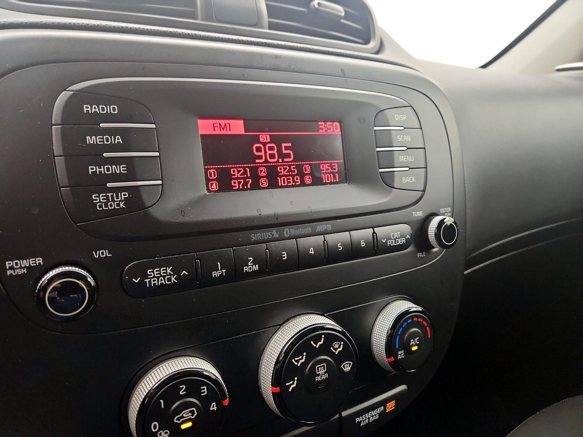 Thumbnail: 2016 Kia Soul - 14