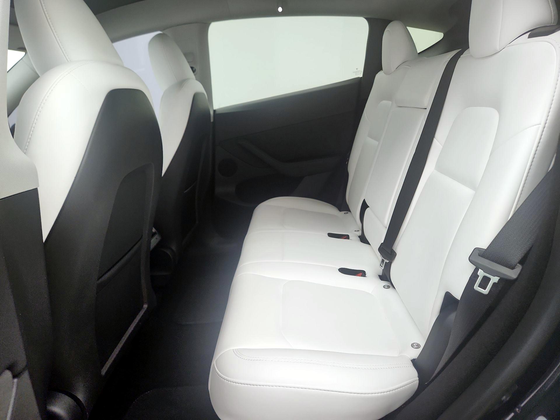 Thumbnail: 2023 Tesla Model Y - 19