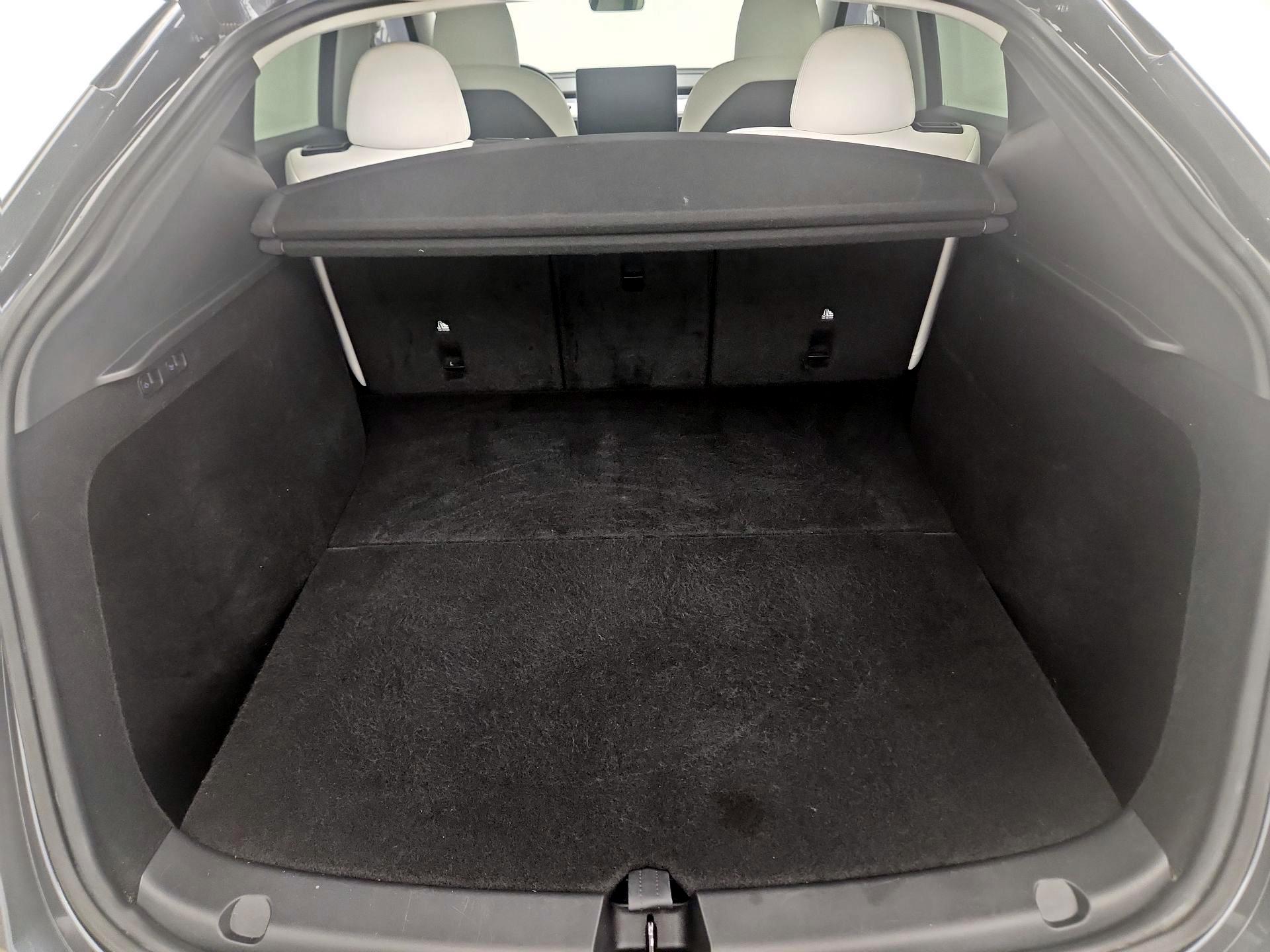 Thumbnail: 2023 Tesla Model Y - 20