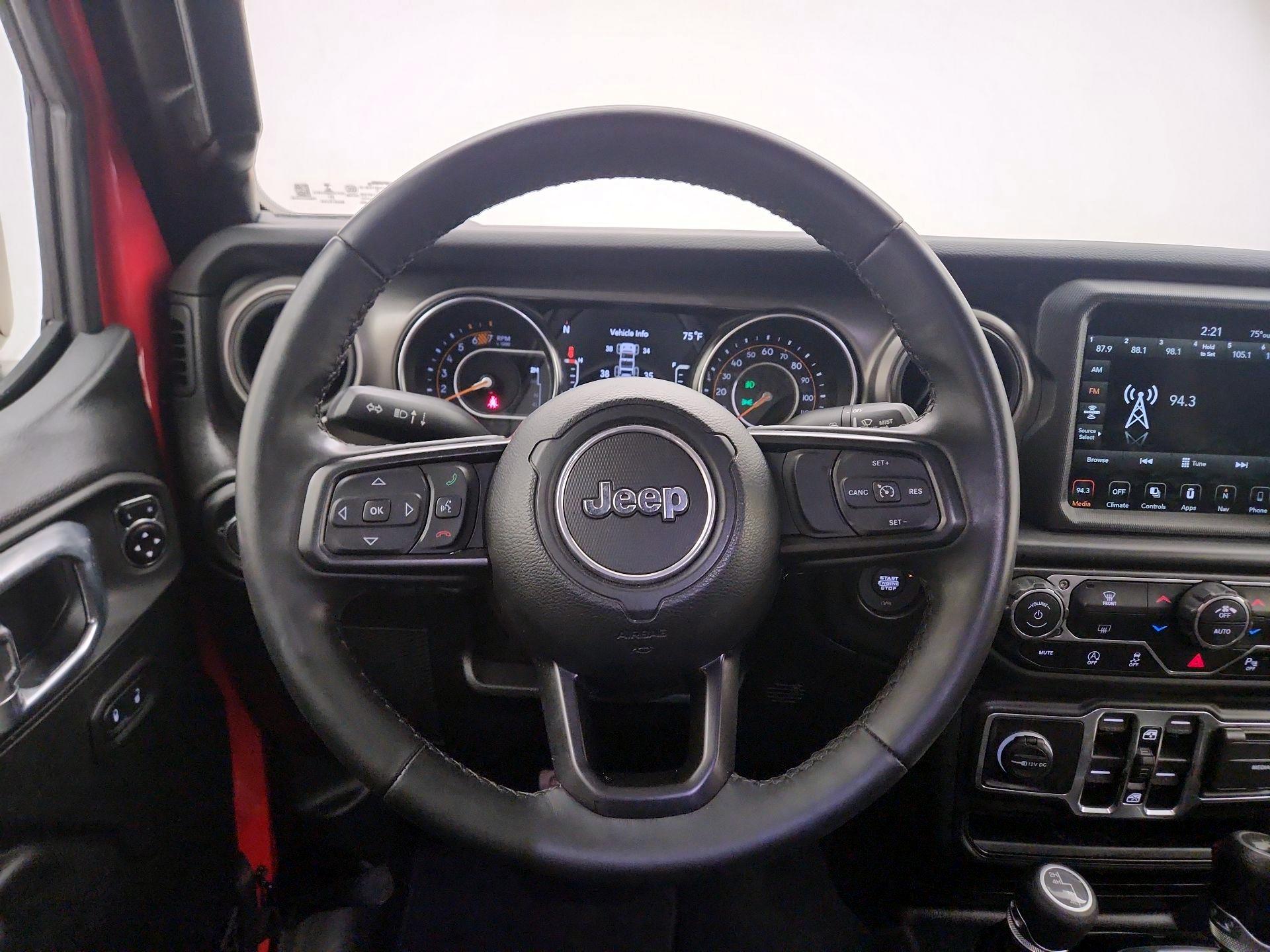 Thumbnail: 2022 Jeep Wrangler - 10