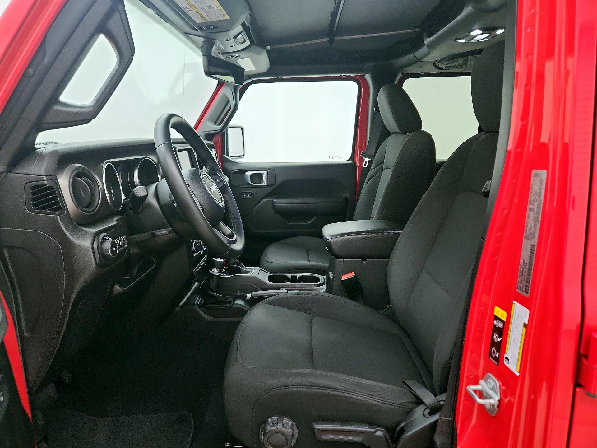 Thumbnail: 2022 Jeep Wrangler - 11