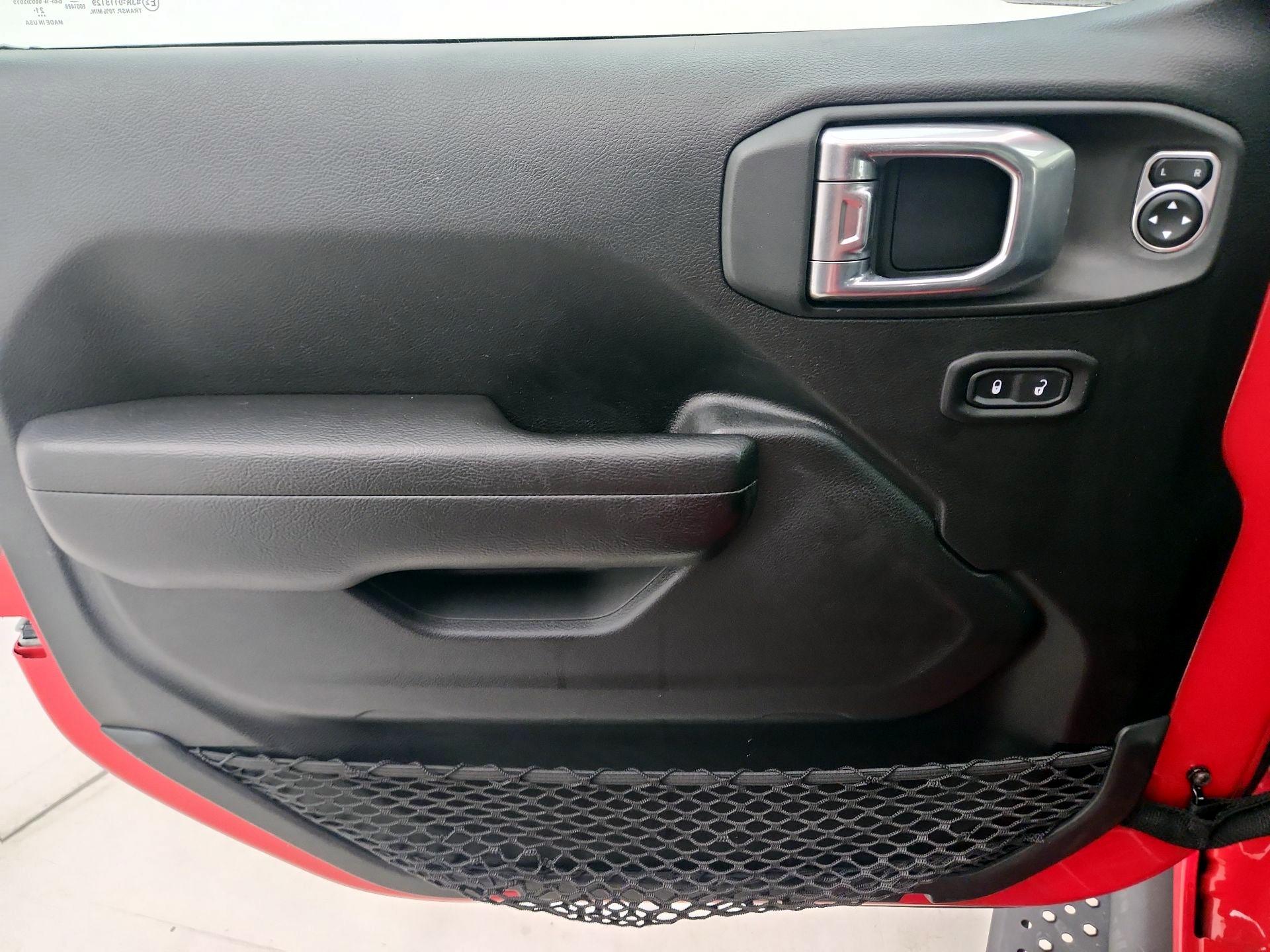 Thumbnail: 2022 Jeep Wrangler - 12