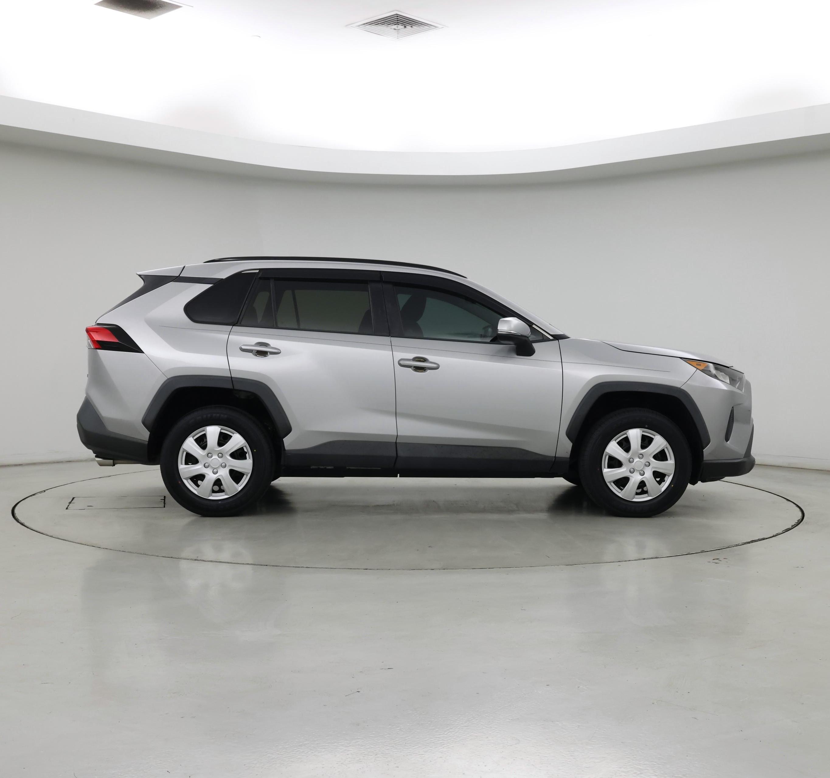 Thumbnail: 2019 Toyota RAV4 - 7