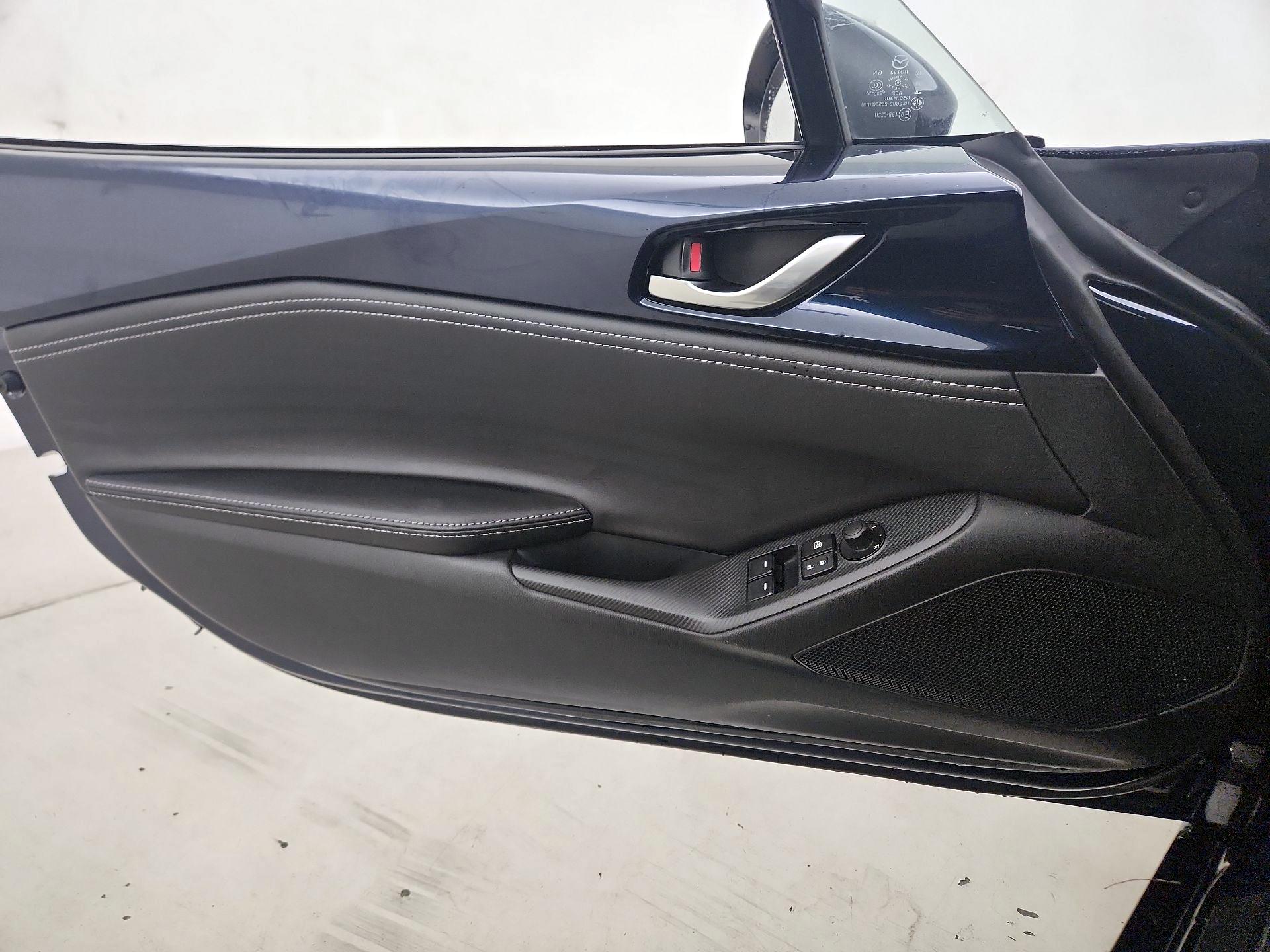 Thumbnail: 2024 Mazda MX-5 Miata - 12