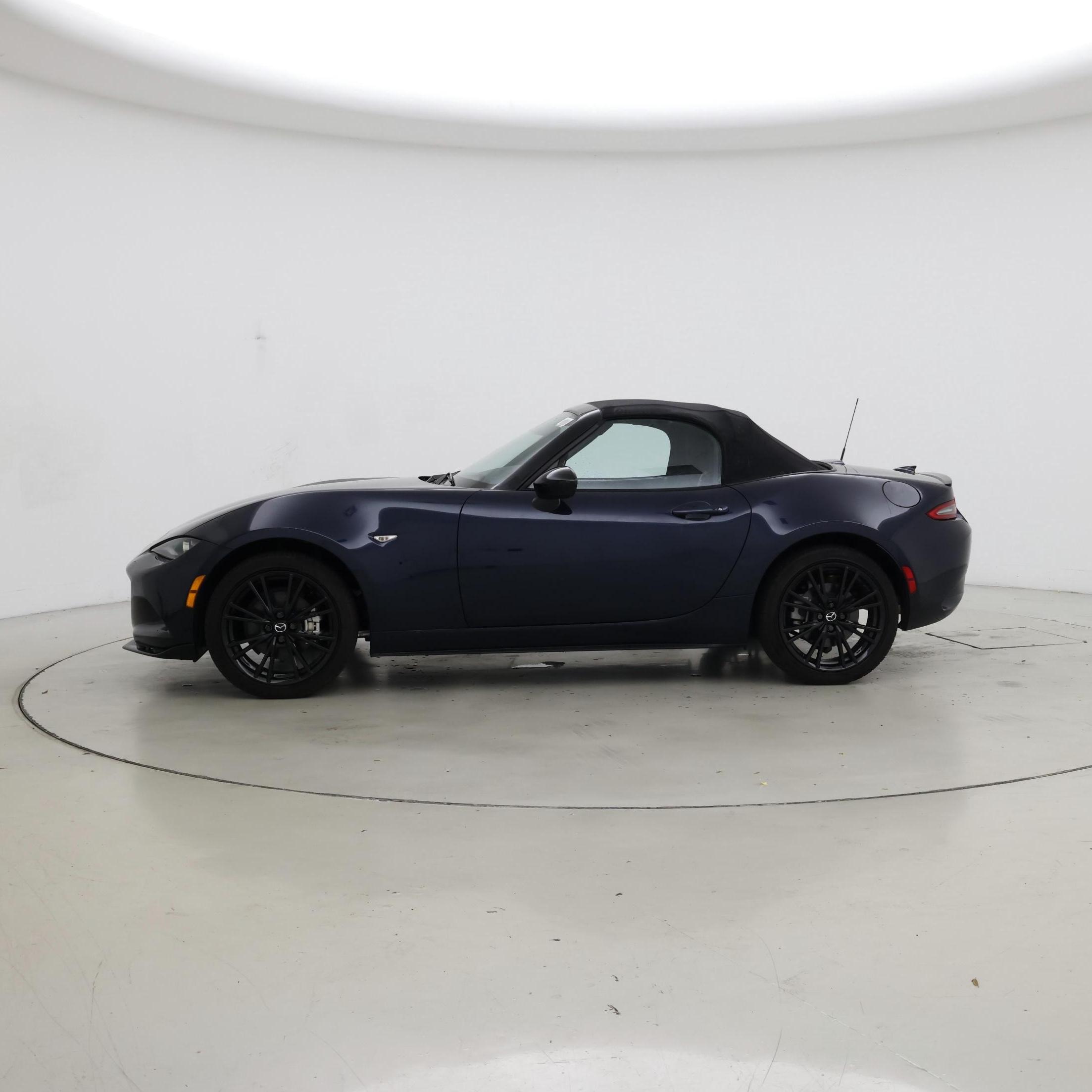 Thumbnail: 2024 Mazda MX-5 Miata - 3