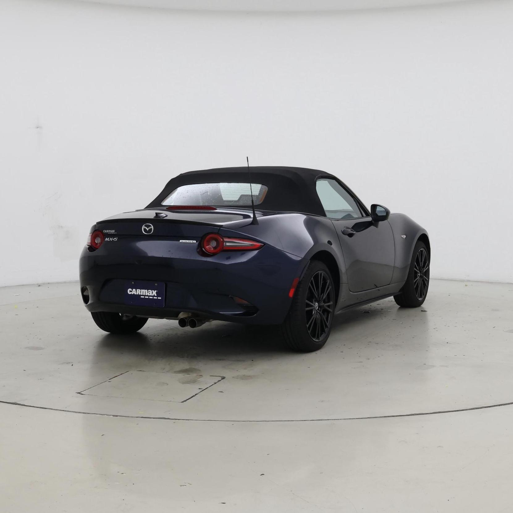 Thumbnail: 2024 Mazda MX-5 Miata - 8