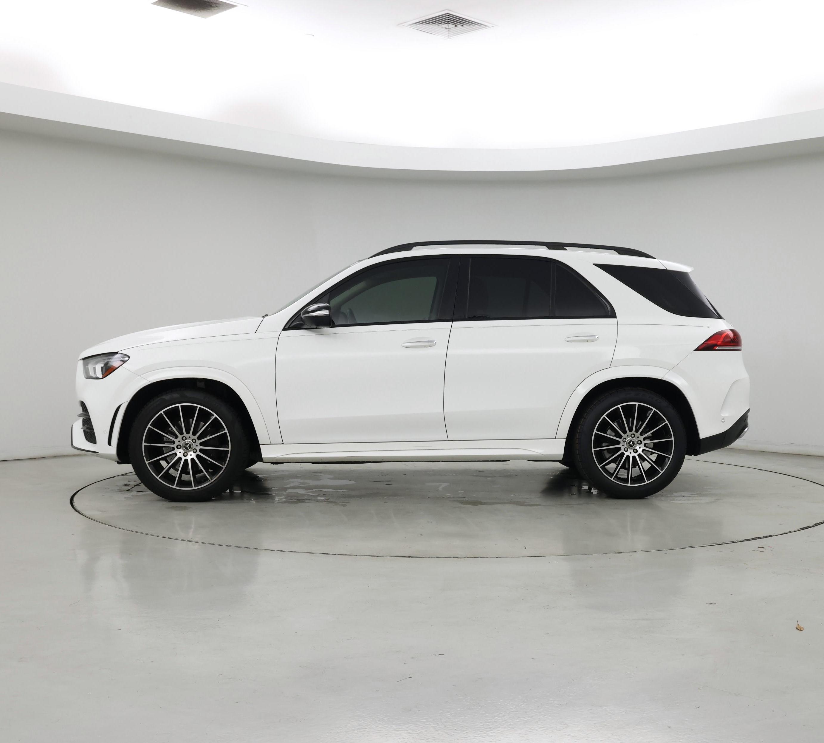 Thumbnail: 2020 Mercedes-Benz GLE - 3