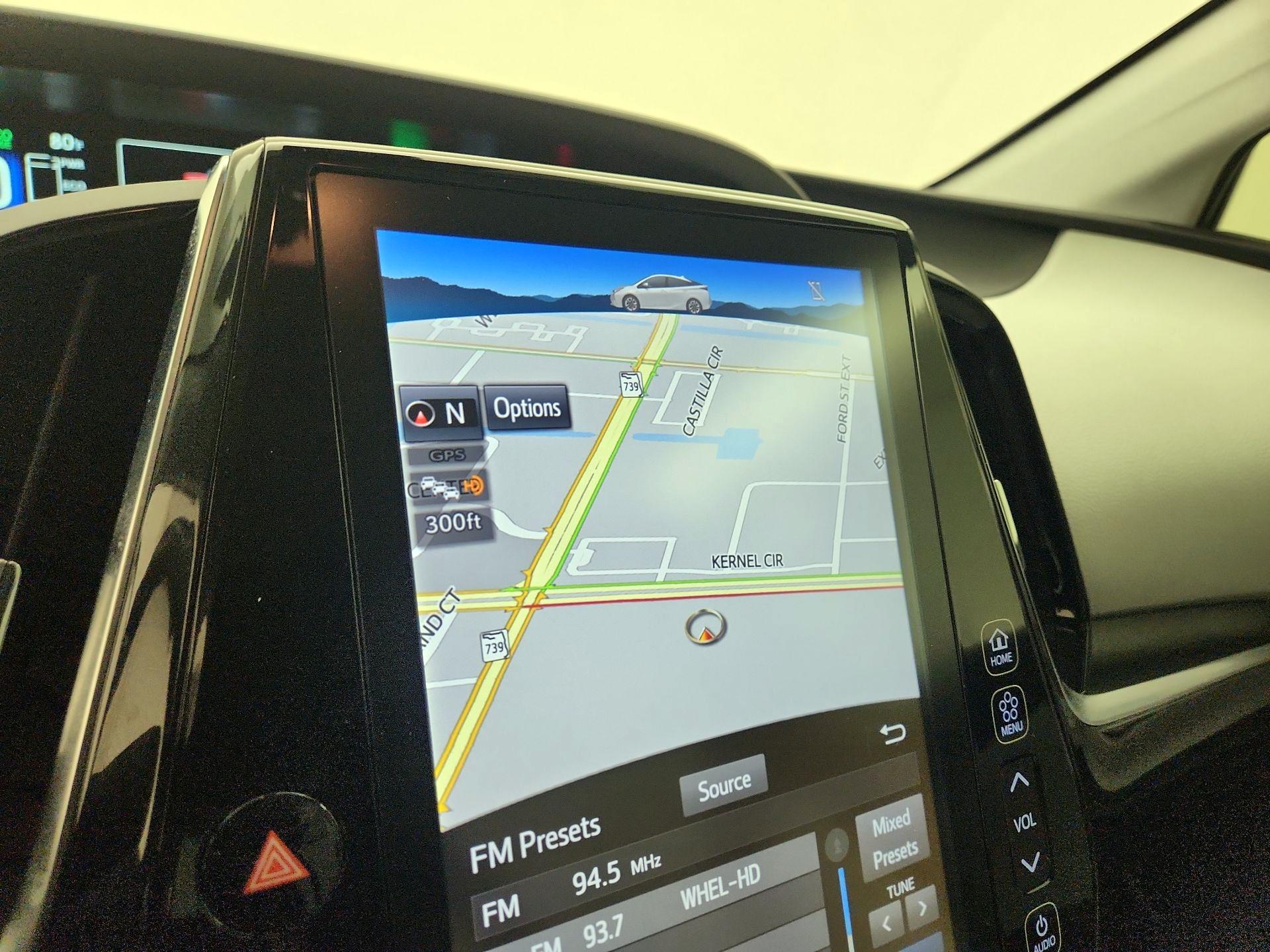 Thumbnail: 2020 Toyota Prius - 14